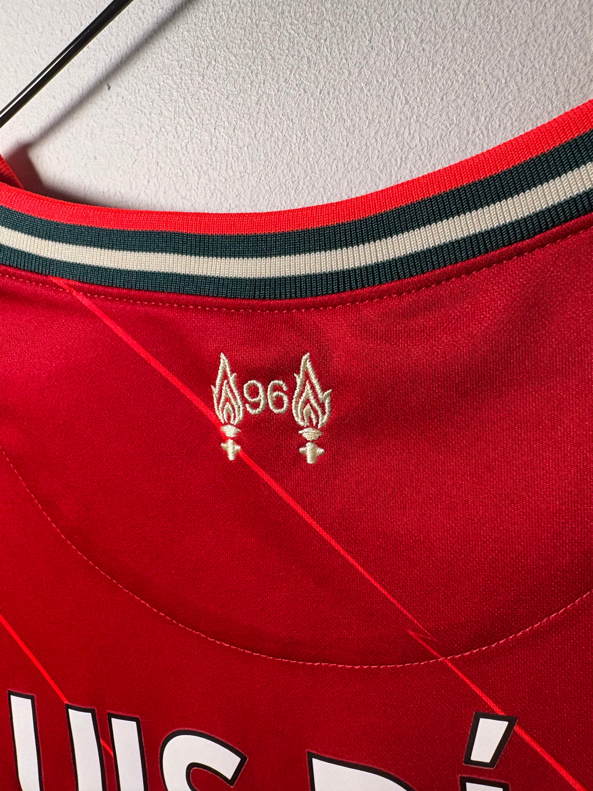 Liverpool Authentic Home Shirt 2021/22 Luis Diaz (L)