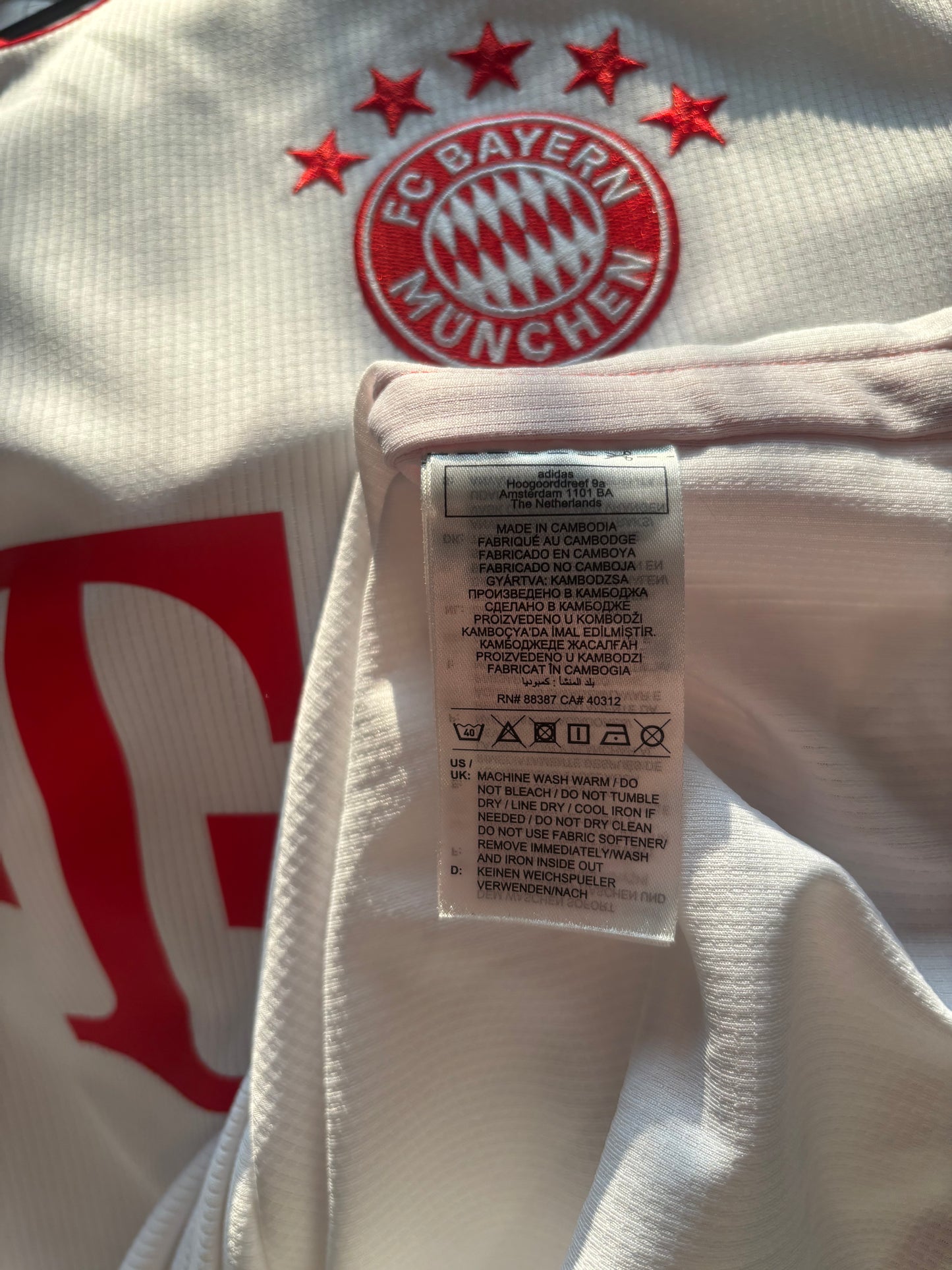 Bayern Munich Home Shirt 2023/24 (M)