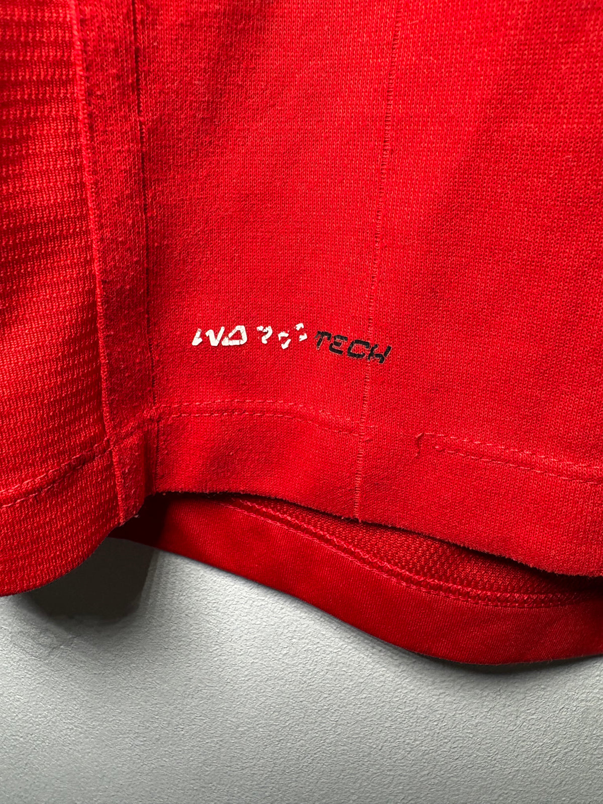 Liverpool Home Shirt 2012/13 Suarez (M)