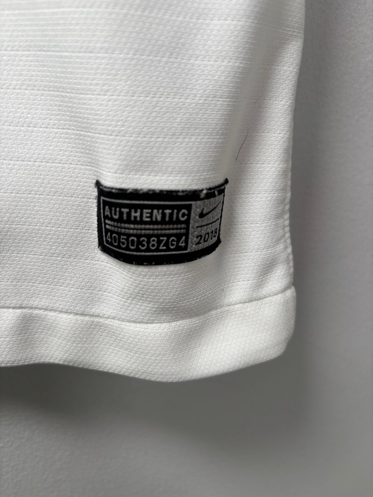 England Home Shirt 2018 (S)