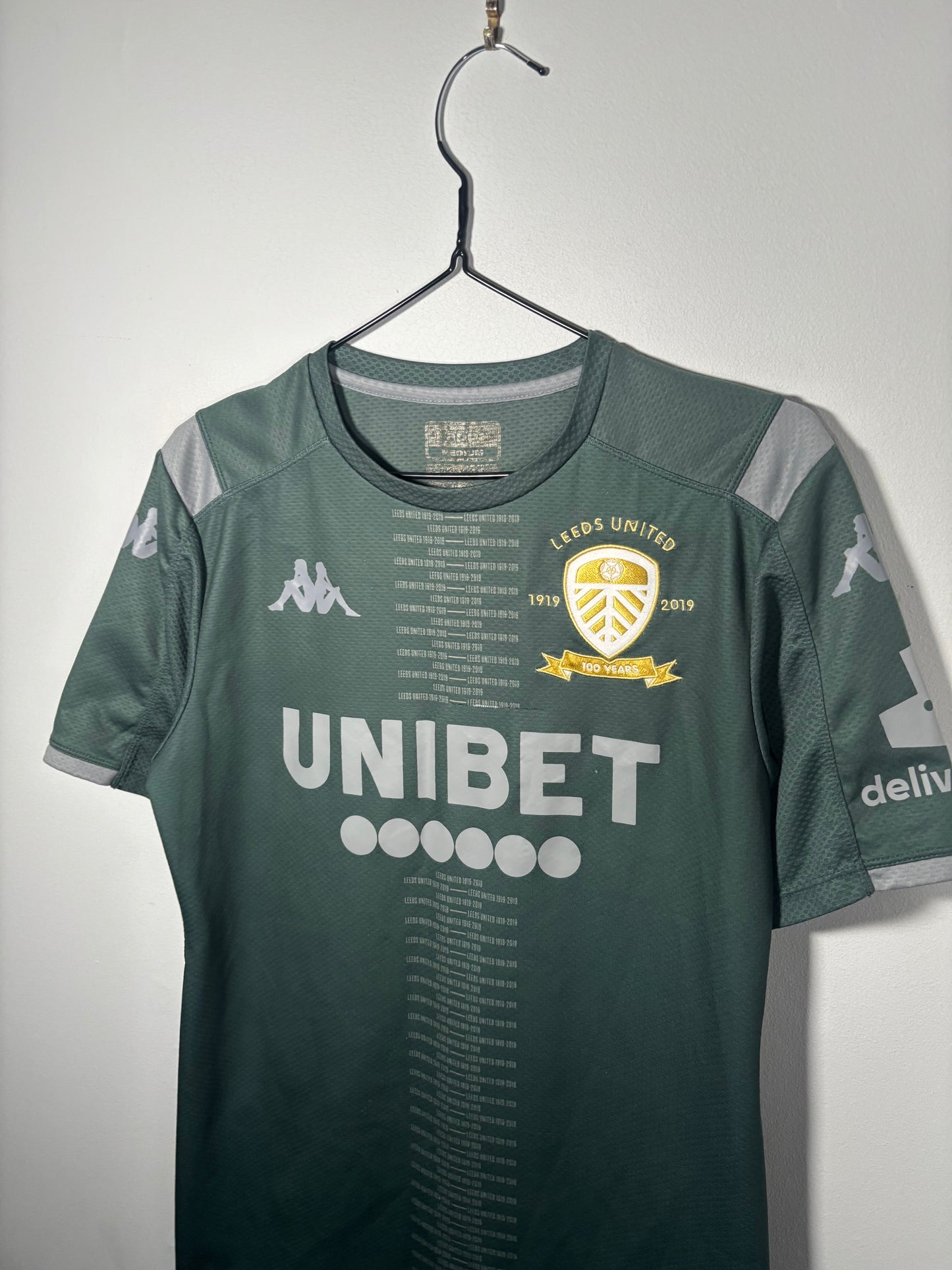 Leeds United Player Quality Training Shirt 2019/20 (M)