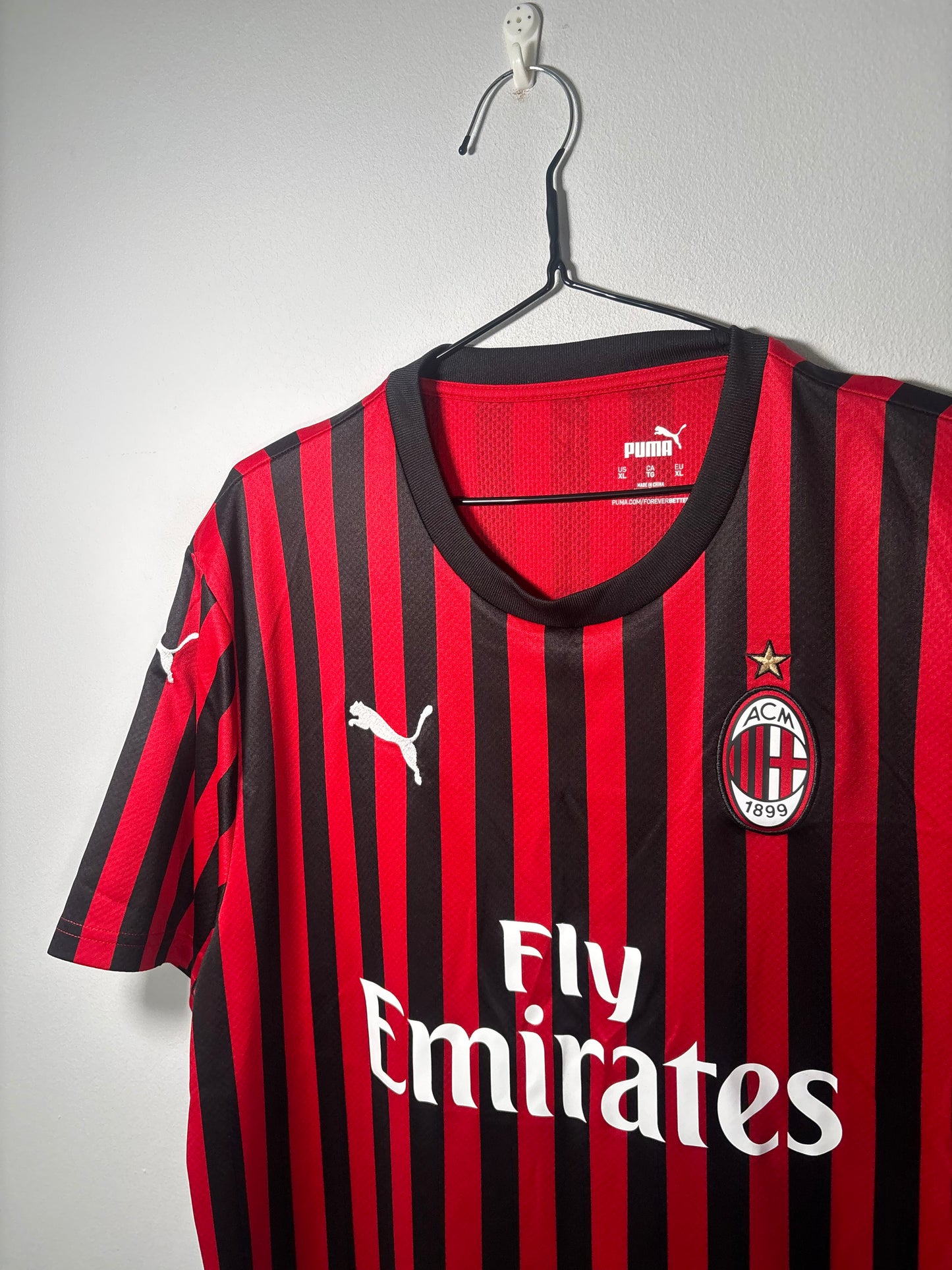 Ac Milan Home Shirt 2019/20 (XL)