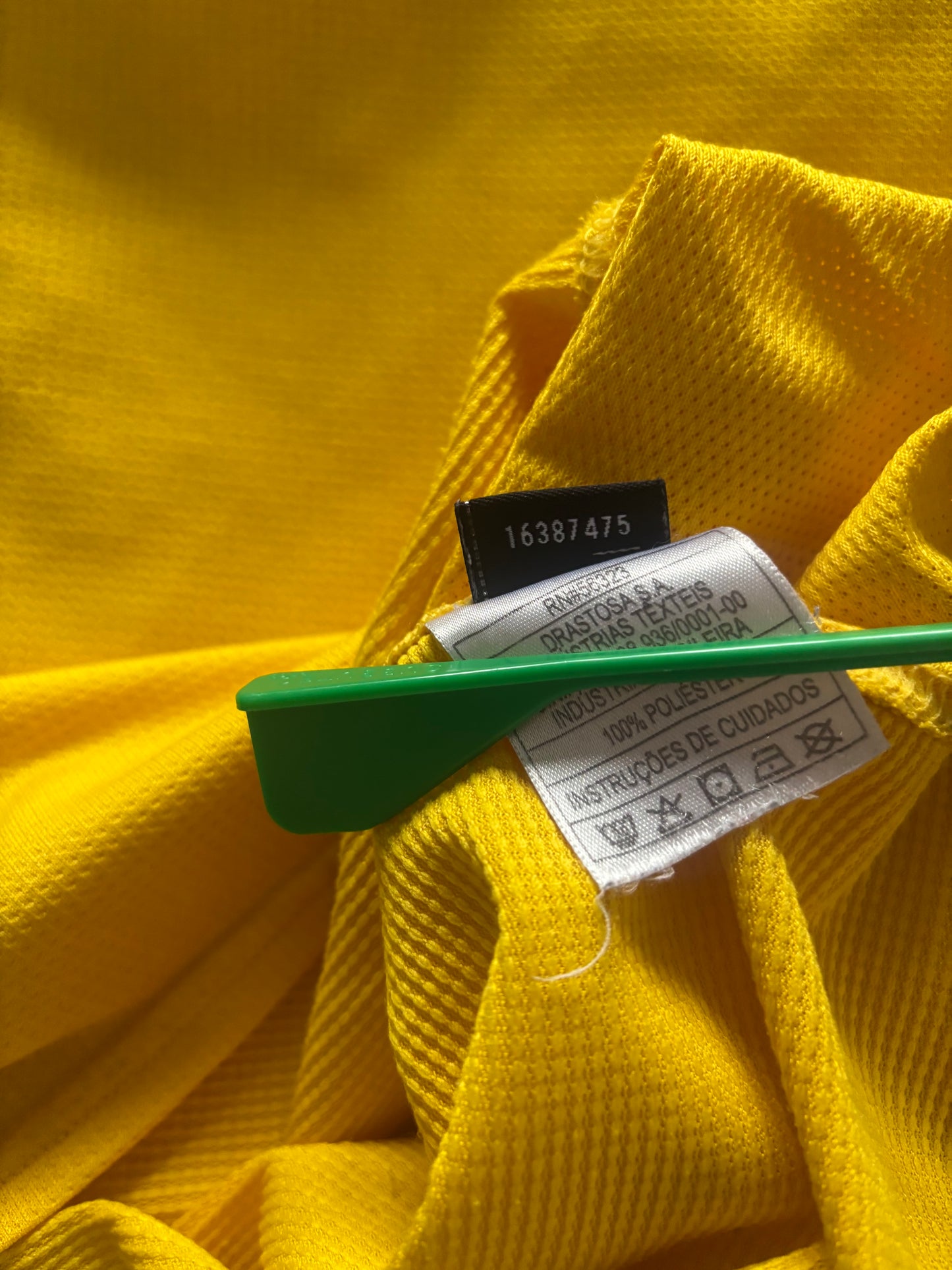 Brazil Home Shirt 2006 (S)
