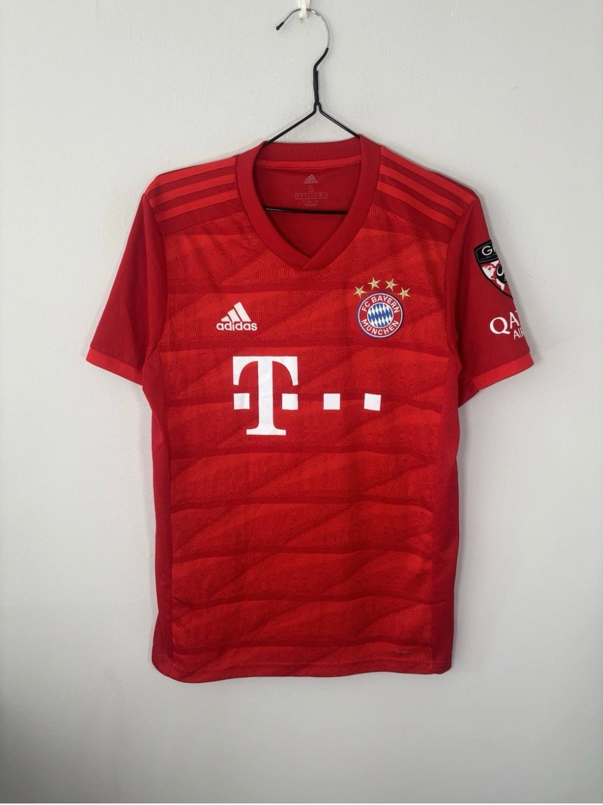 Bayern Munich Home Shirt 2019/20 (S)