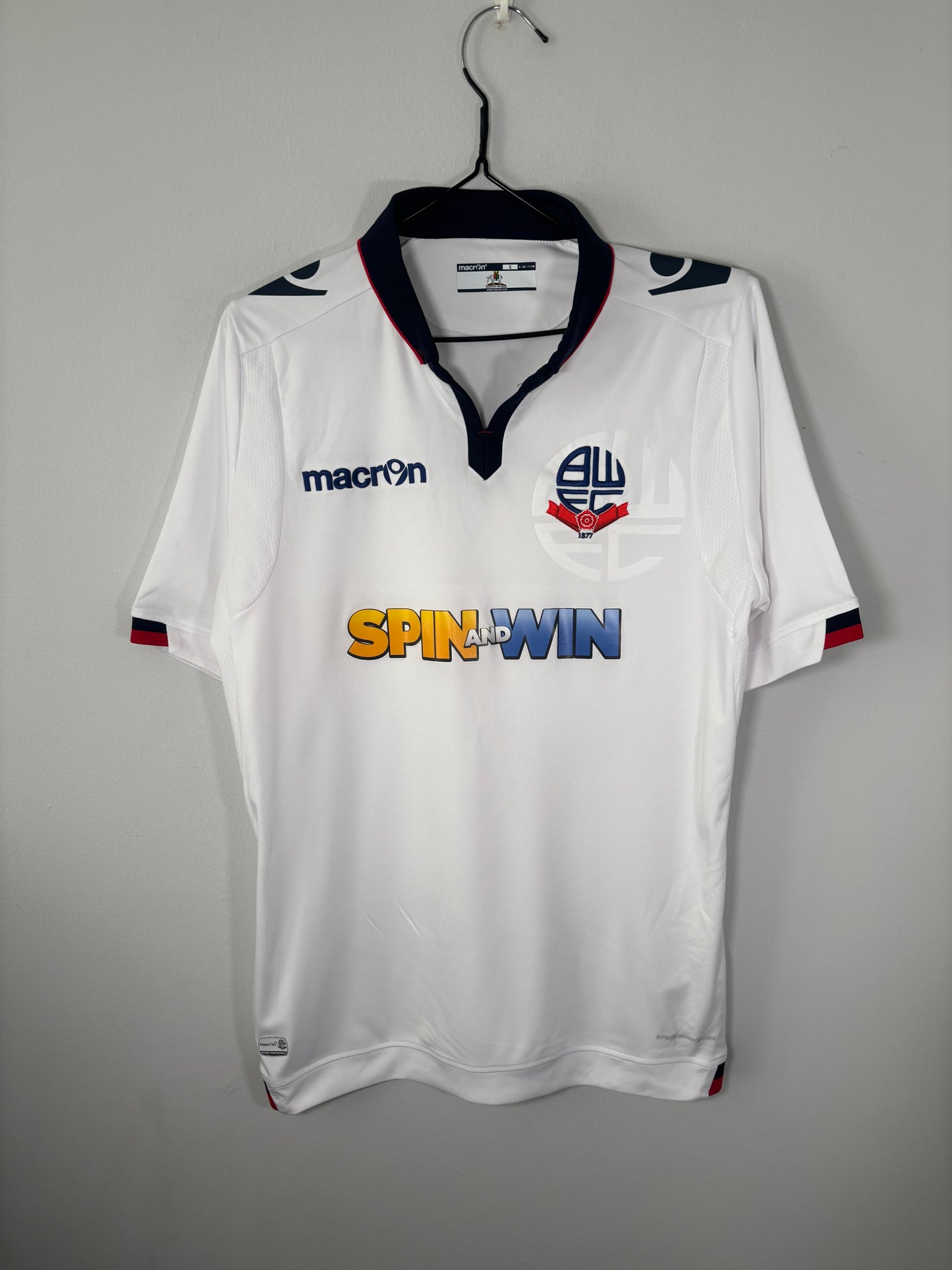 Bolton Wanderers Home Shirt 2016/17 (S)