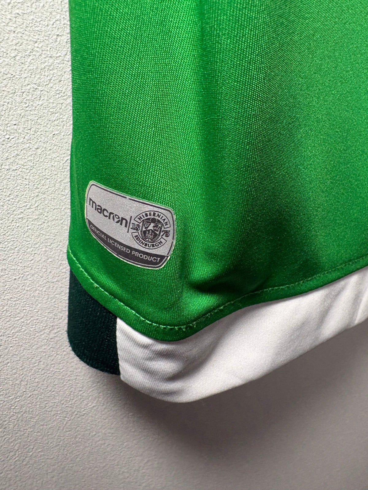 Hibernian Authentic Home Shirt 2017/18 (L)