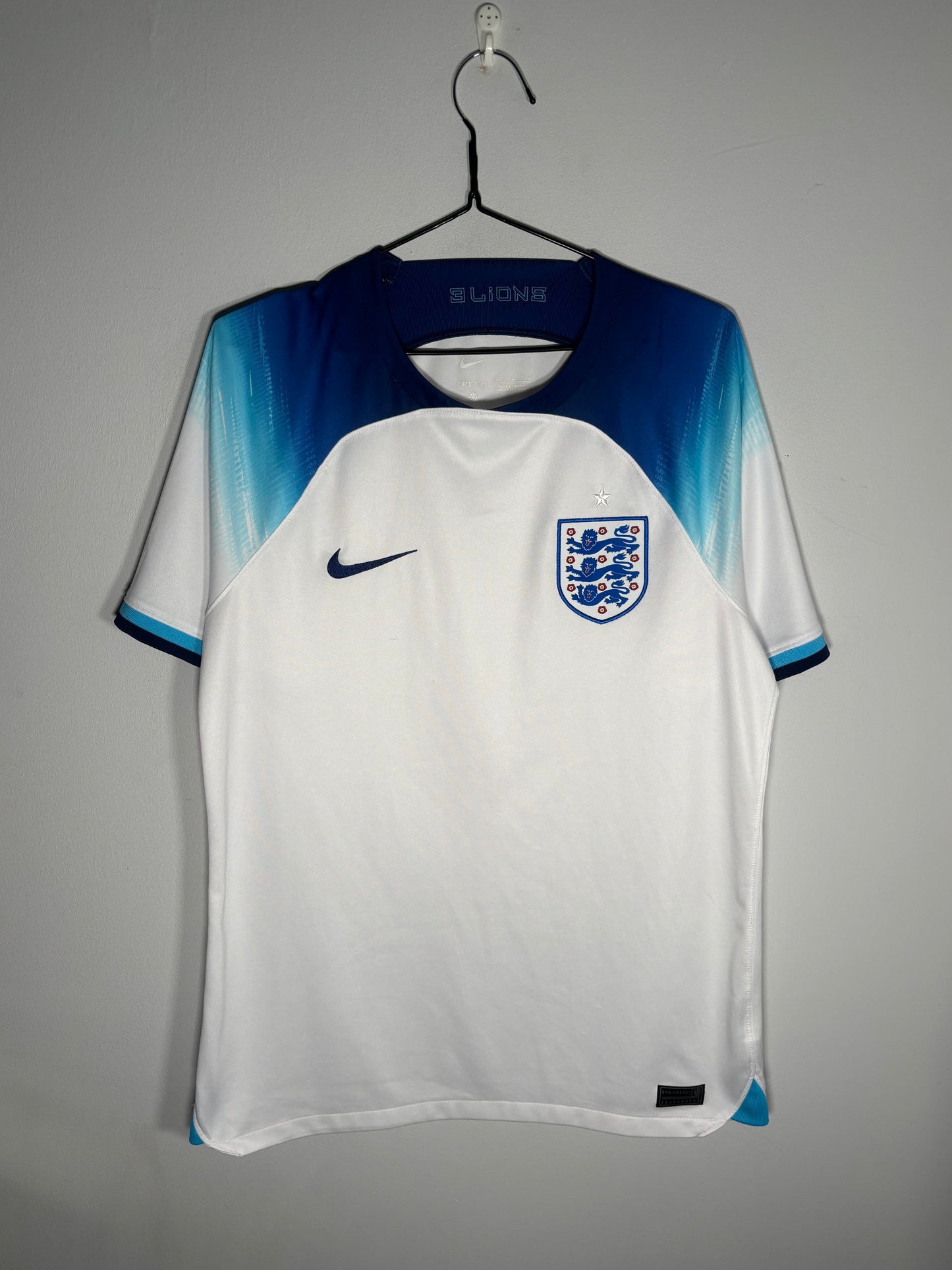 England Home Shirt 2022 (M)