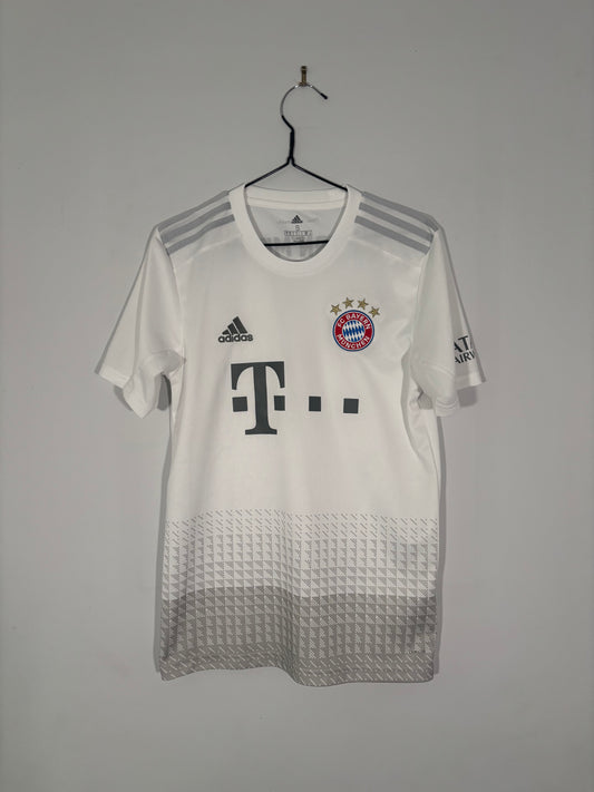 Bayern Munich Away Shirt 2019/20 (S)