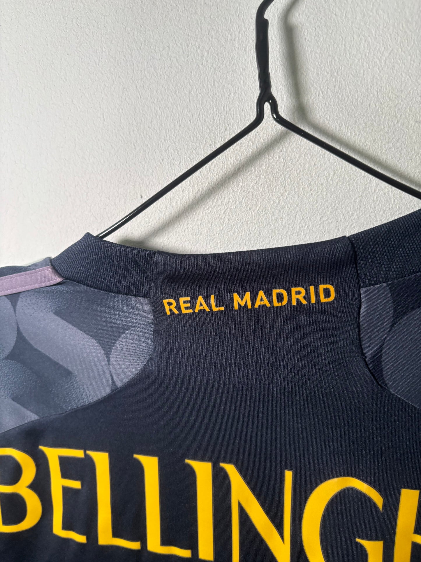 Real Madrid Away Shirt 2023/24 Bellingham (M)