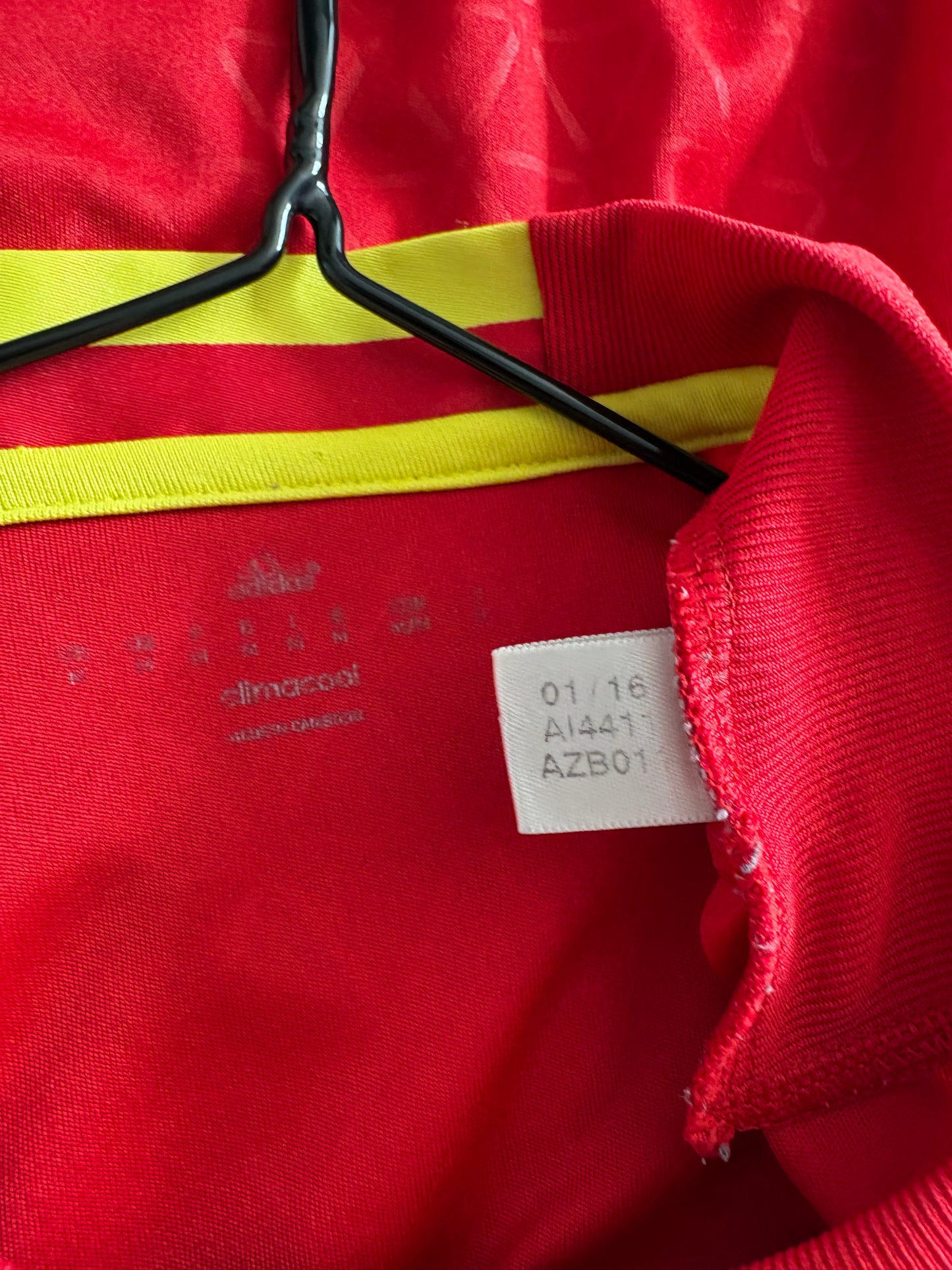 Spain Home Shirt 2016 (L)