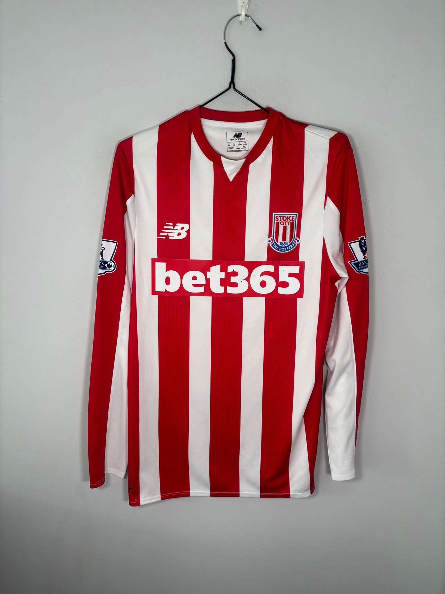 Stoke City Home Shirt 2015/16 Shaqiri (S)