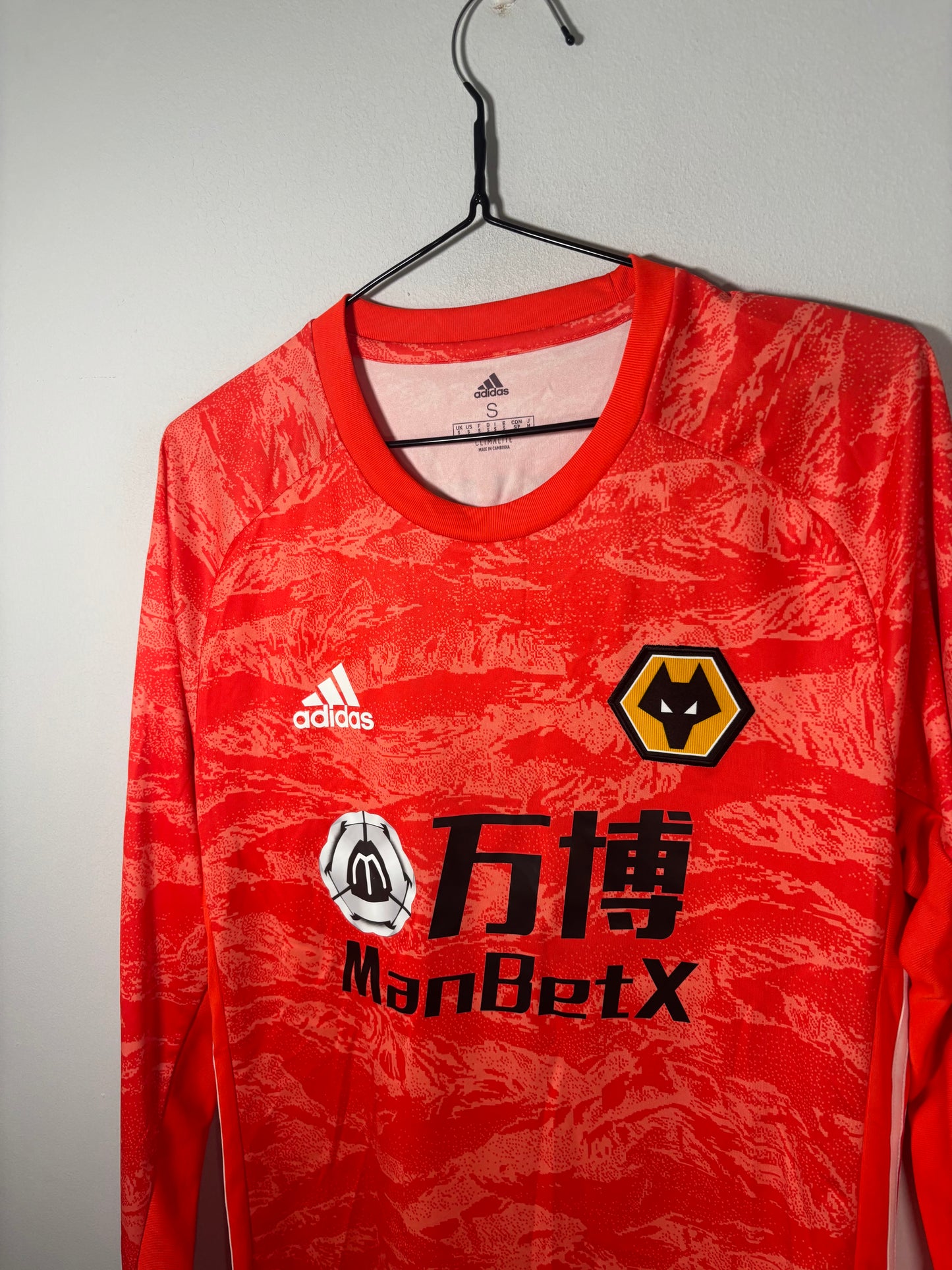Wolves Goalkeeper Shirt 2019/20 Rui Patricio (S)