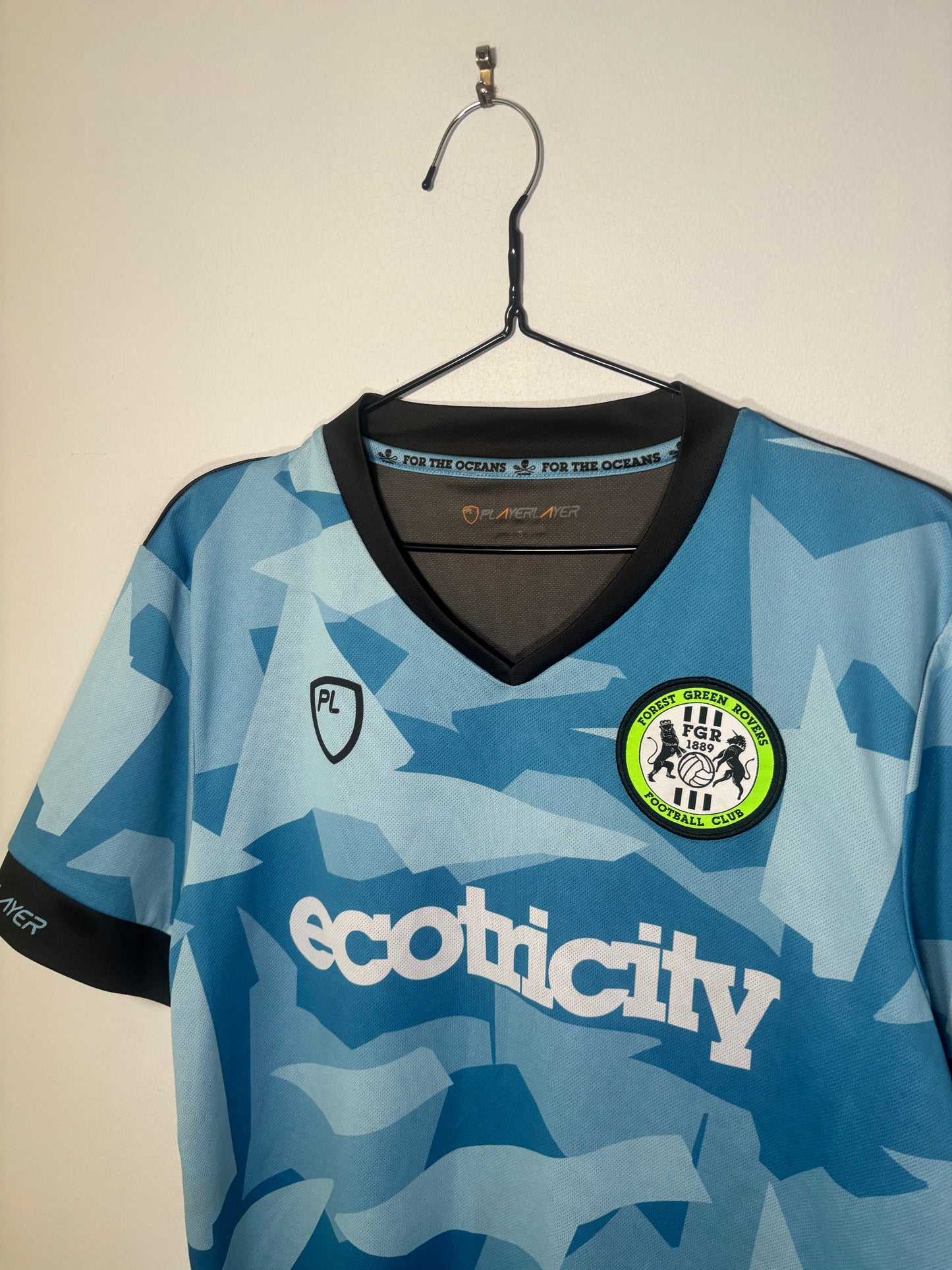 Forest Green Rovers Third Shirt 2019/22 (S)