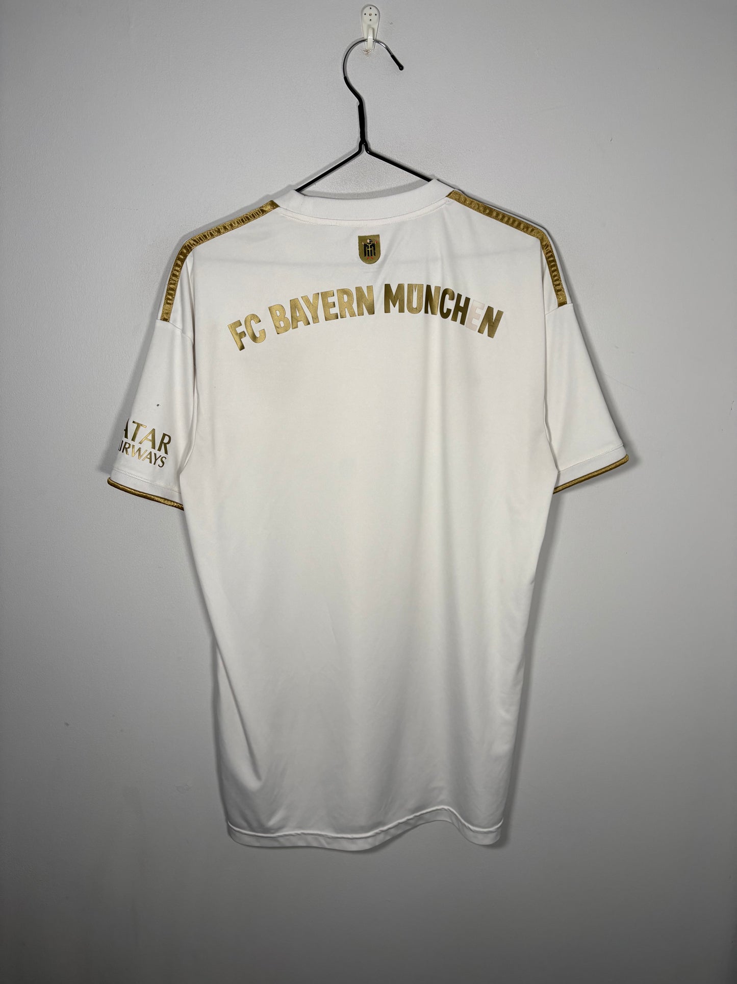 Bayern Munich Away Shirt 2022/23 (L)