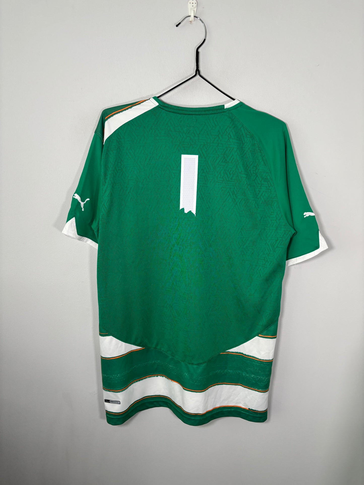 Ivory Coast Away Shirt 2010 (M)