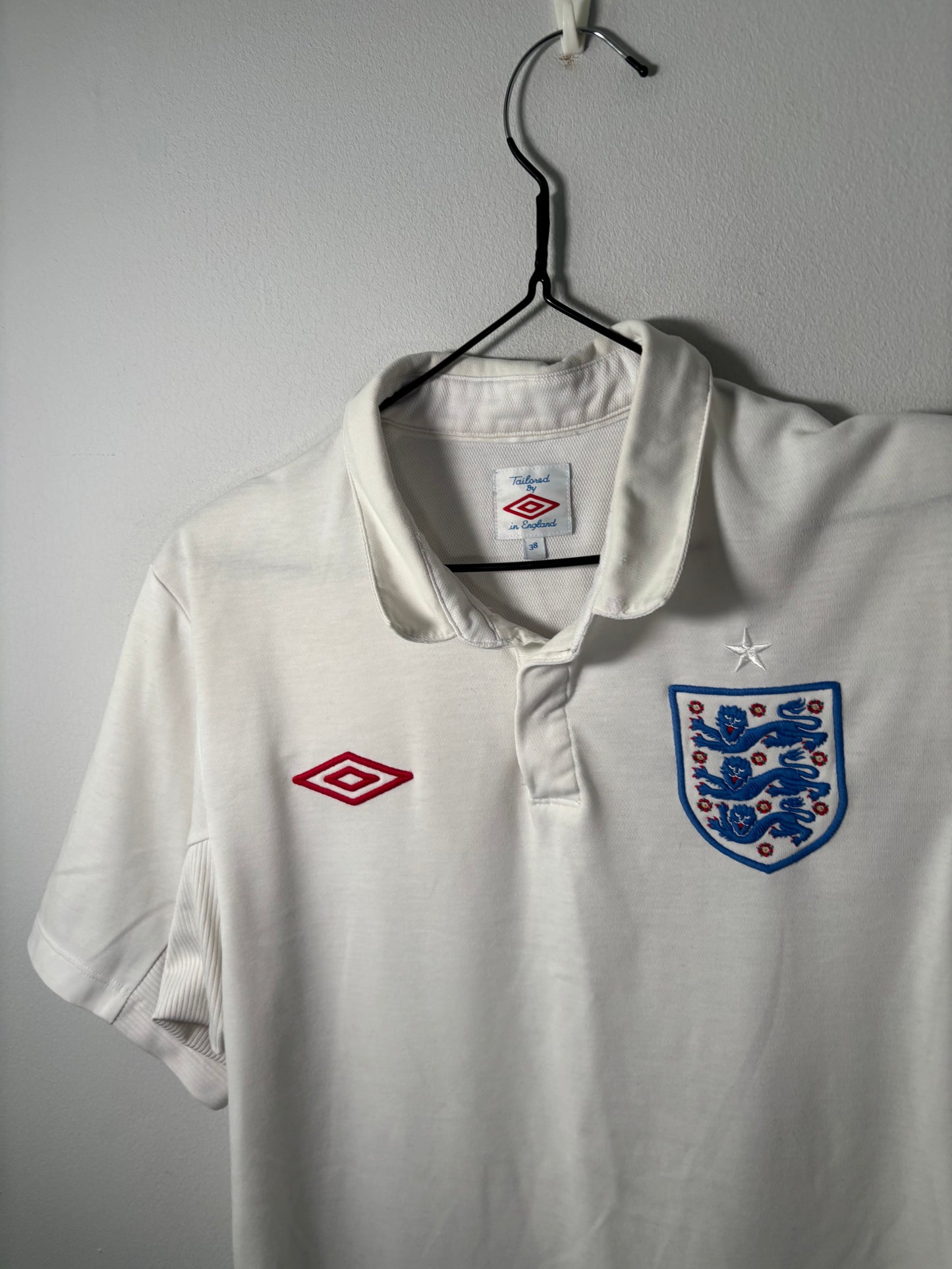 England Home Shirt 2010 (S)