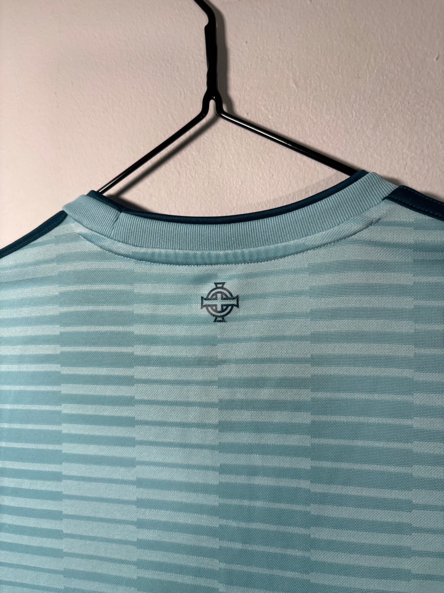 Northern Ireland Away Shirt 2018 (S)