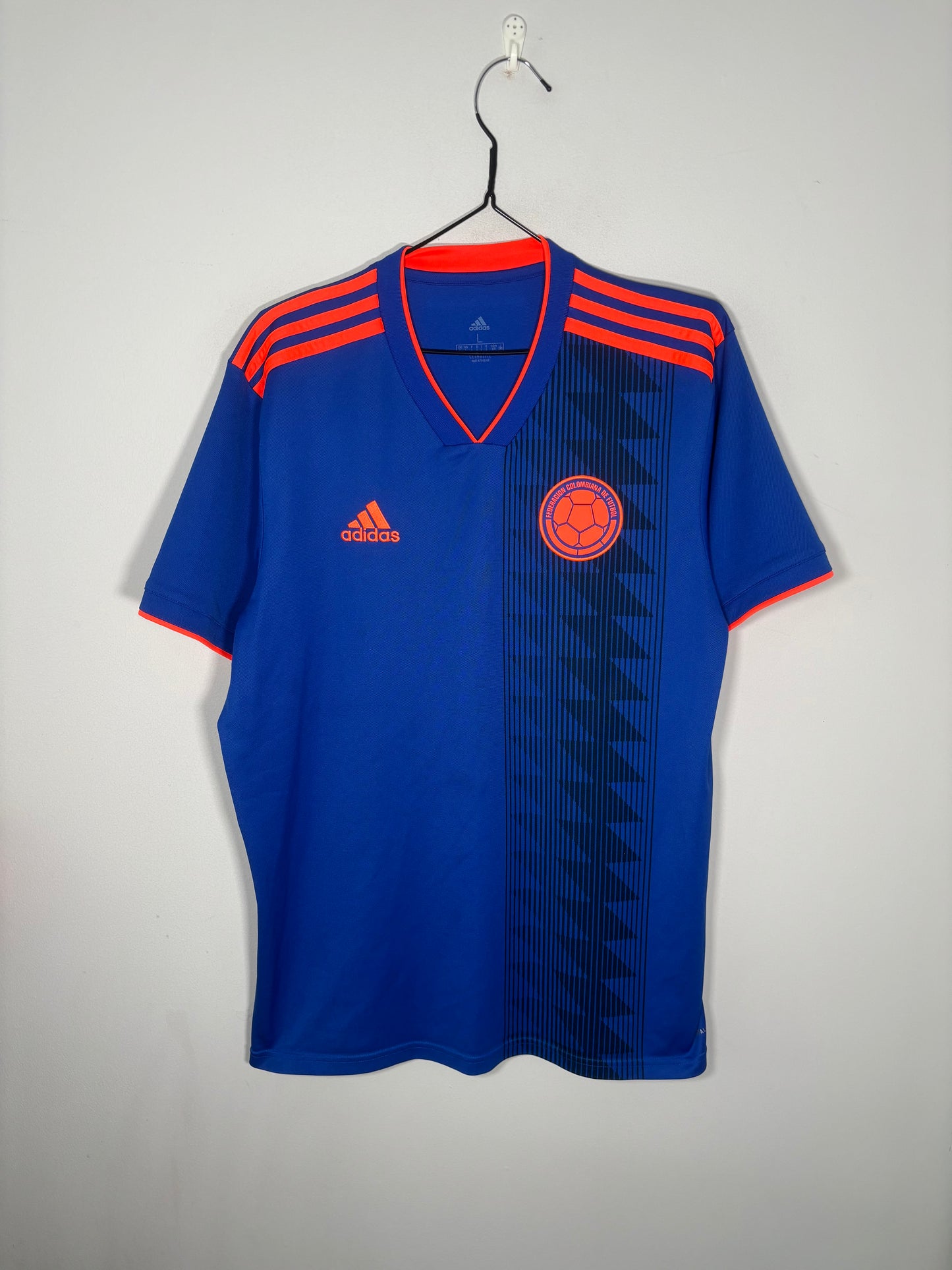 Colombia Away Shirt 2018 (L)