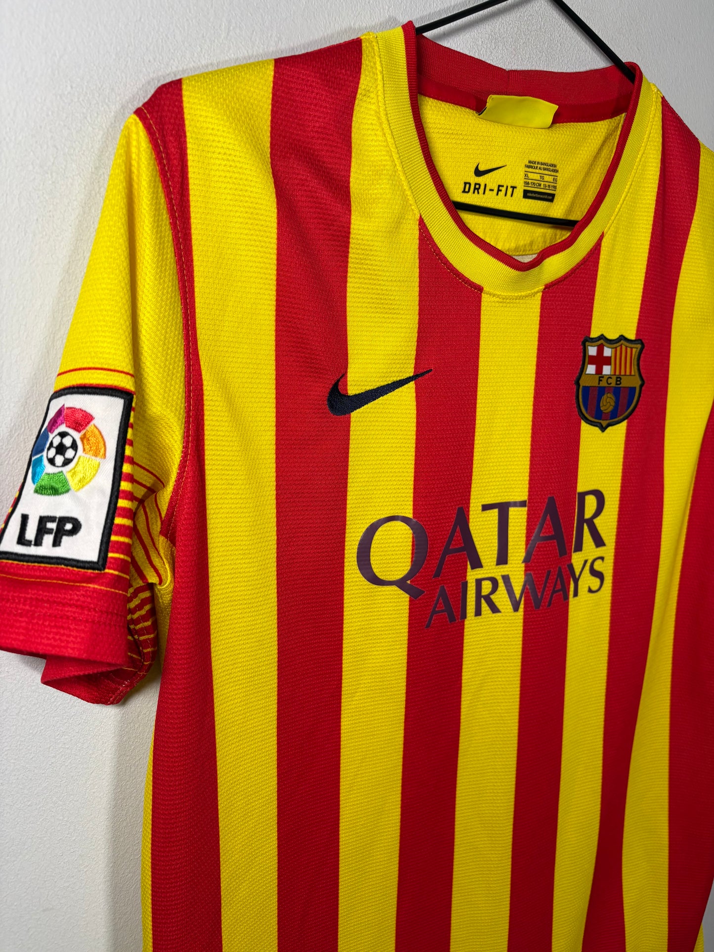 Barcelona Away Shirt 2013/14 (XLK)