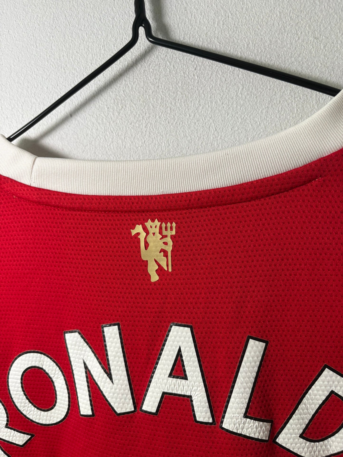 Manchester United Home Shirt 2021/22 Ronaldo (S)