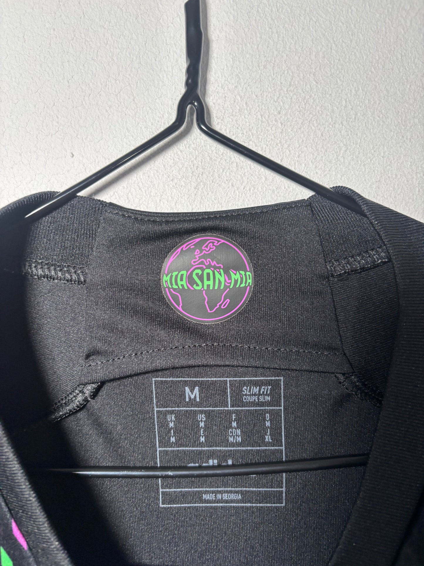 Bayern Munich Away Shirt 2023/24 (M)