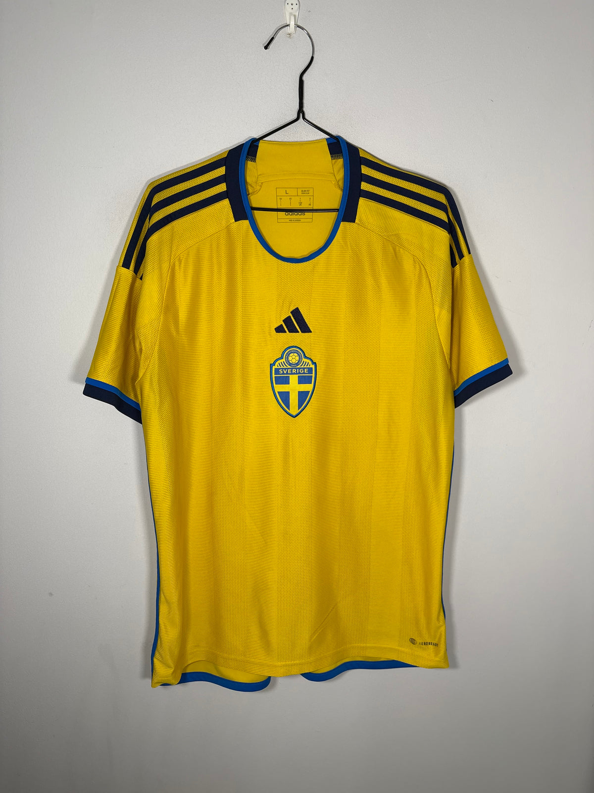 Sweden Home Shirt 2022 (L)