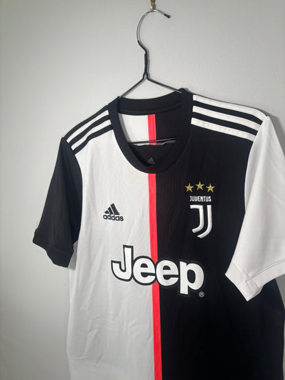 Juventus Home Shirt 2019/20 (M)