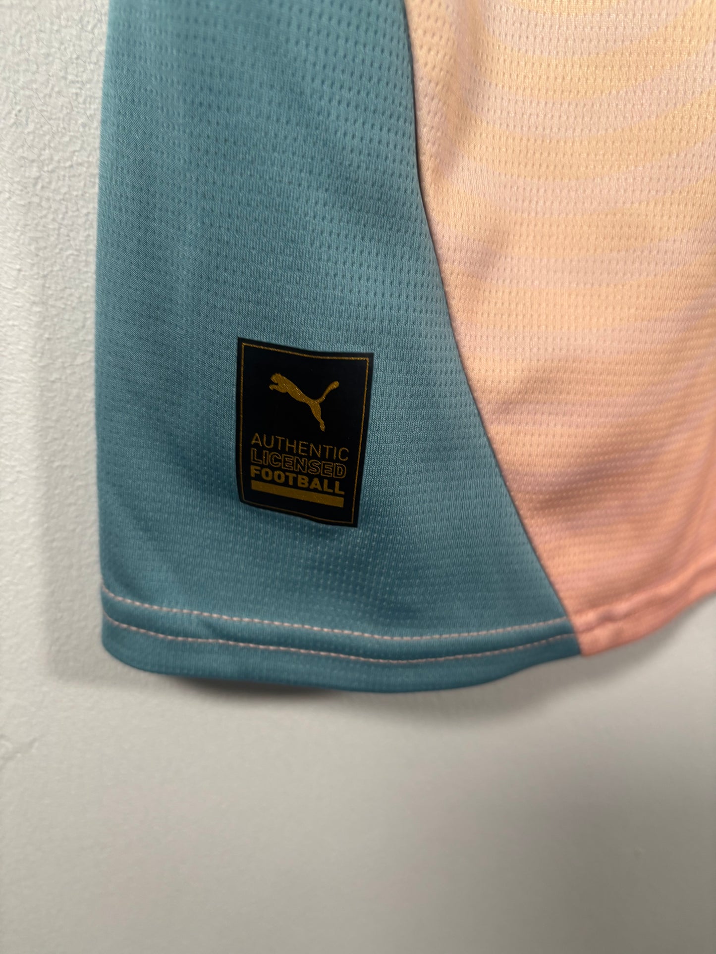 Manchester City Fourth Shirt 2024/25 (S)