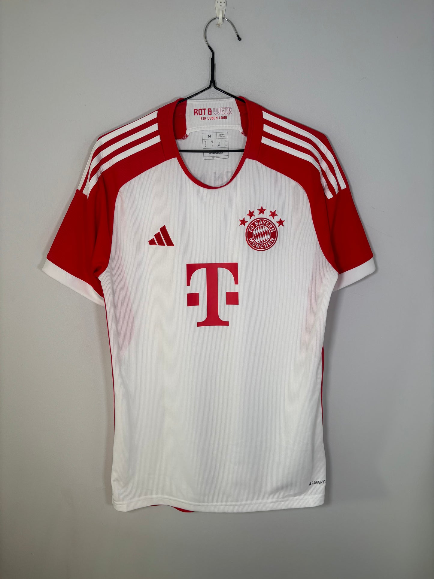 Bayern Munich Home Shirt 2023/24 (M)