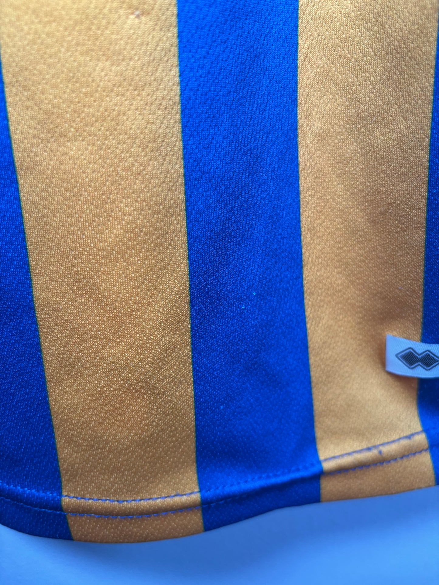 Shrewsbury Town Home Shirt 2018/19 (S)