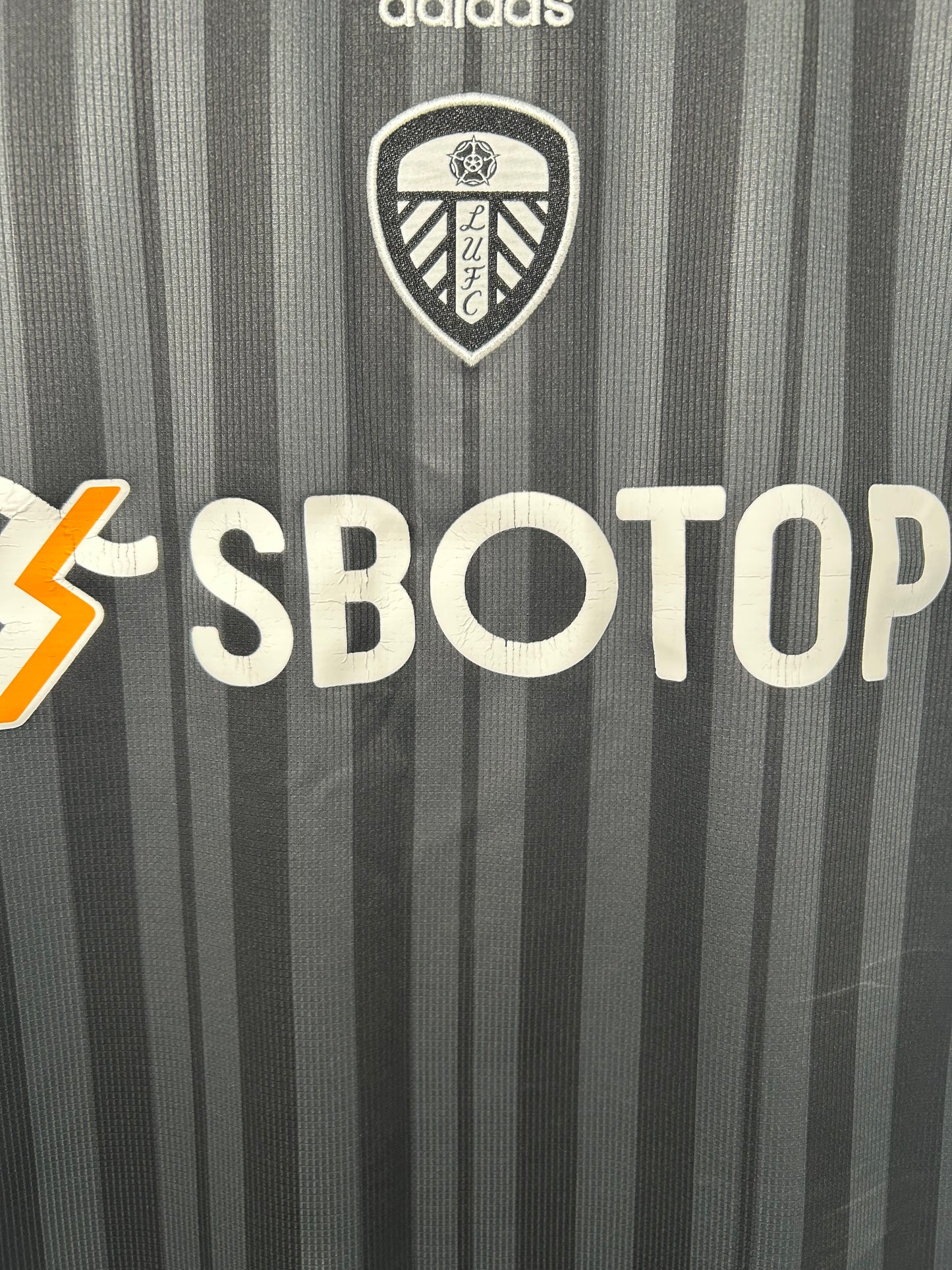 Leeds United Third Shirt 2022/23 (S)