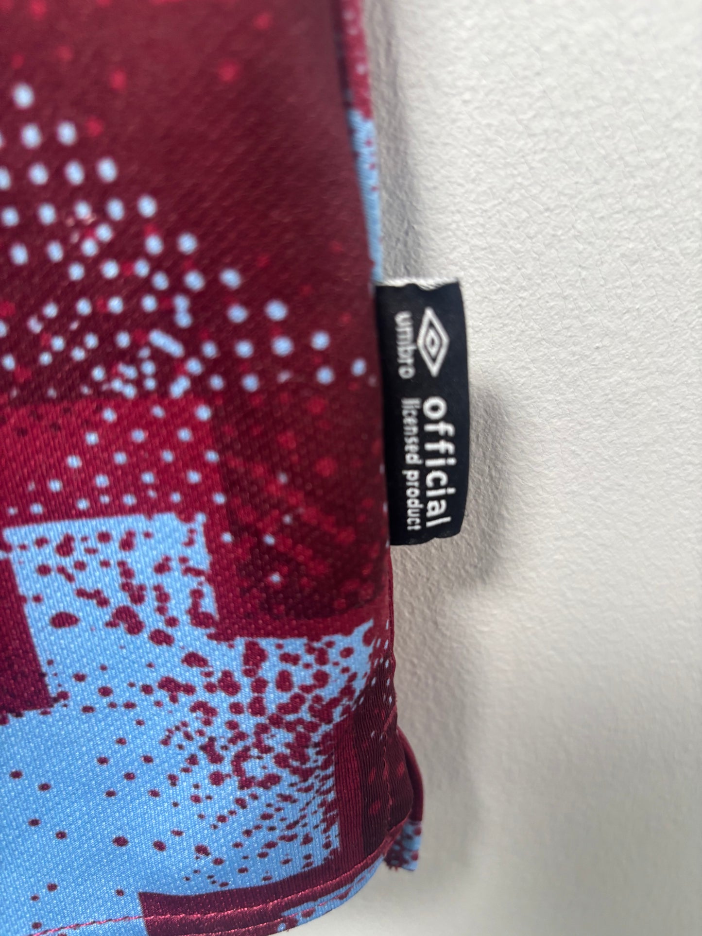 Burnley Home Shirt 2022/23 (M)