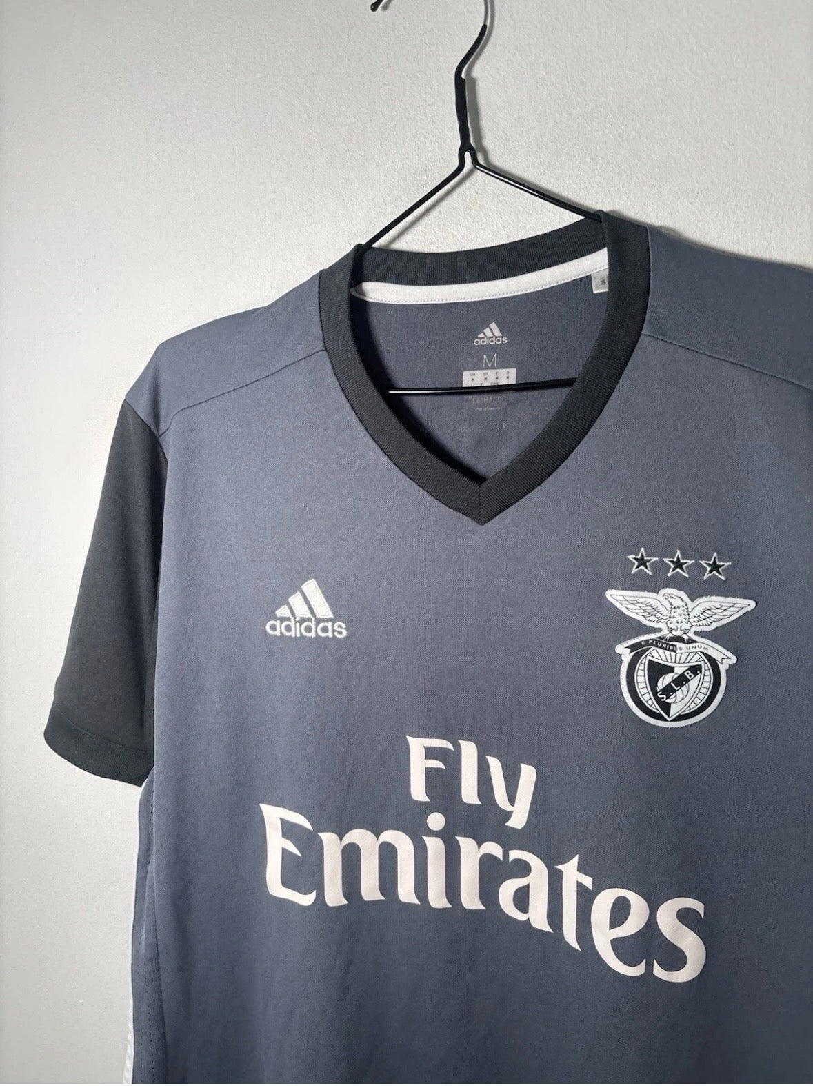 Benfica Away Shirt 2017/18 (M)
