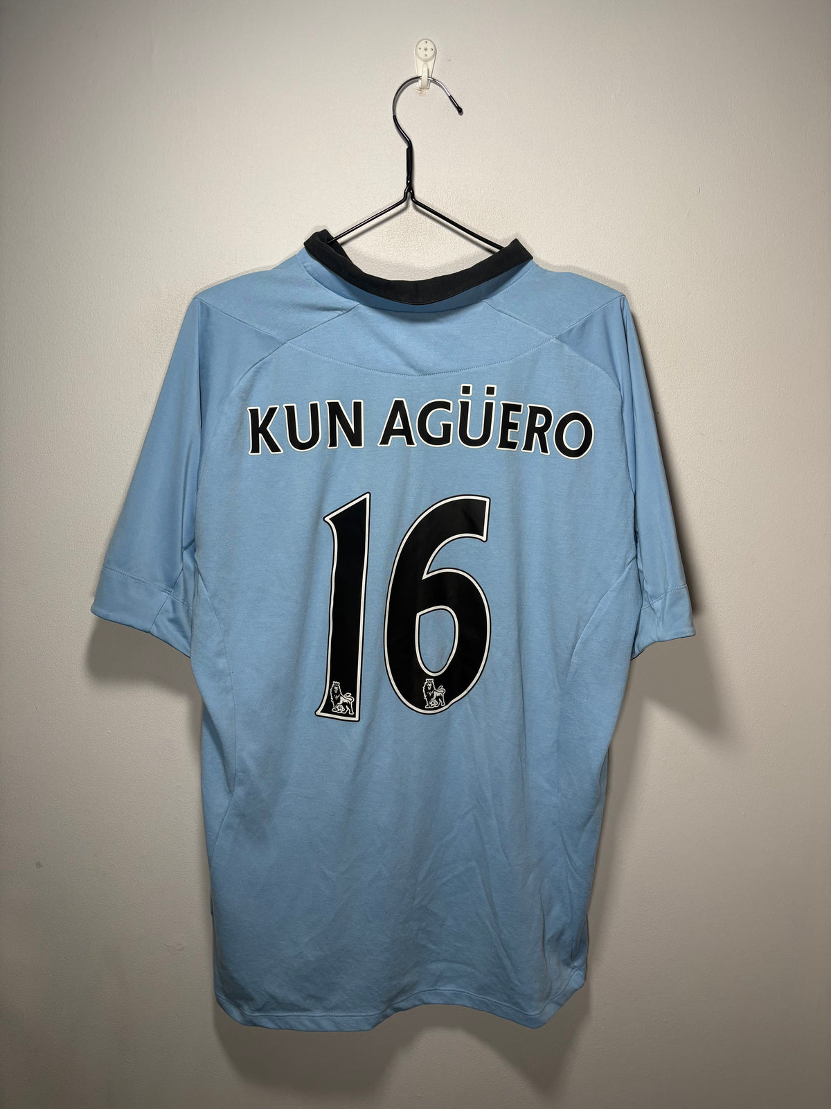 Manchester City Authentic Home Shirt 2012/13 Aguero (XL)
