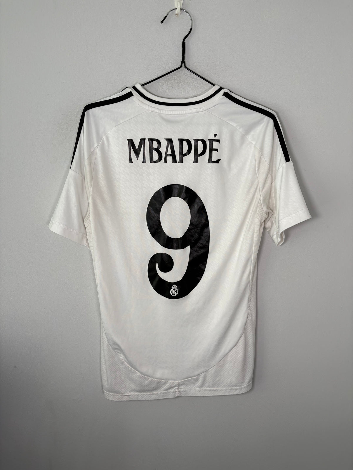 Real Madrid Home Shirt 2024/25 Mbappe (XLK)