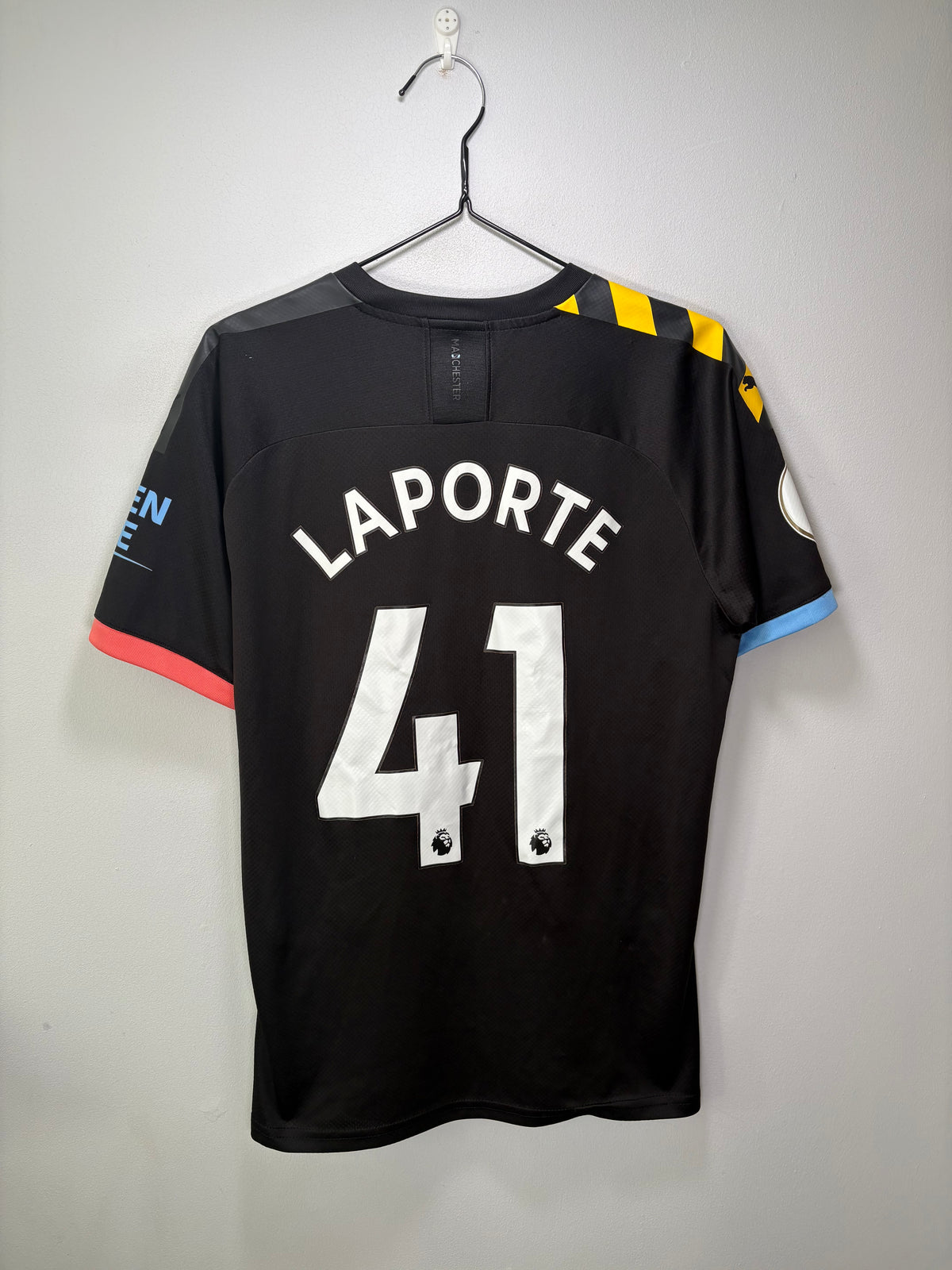 Manchester City Authentic Away Shirt 2019/20 Laporte (M)