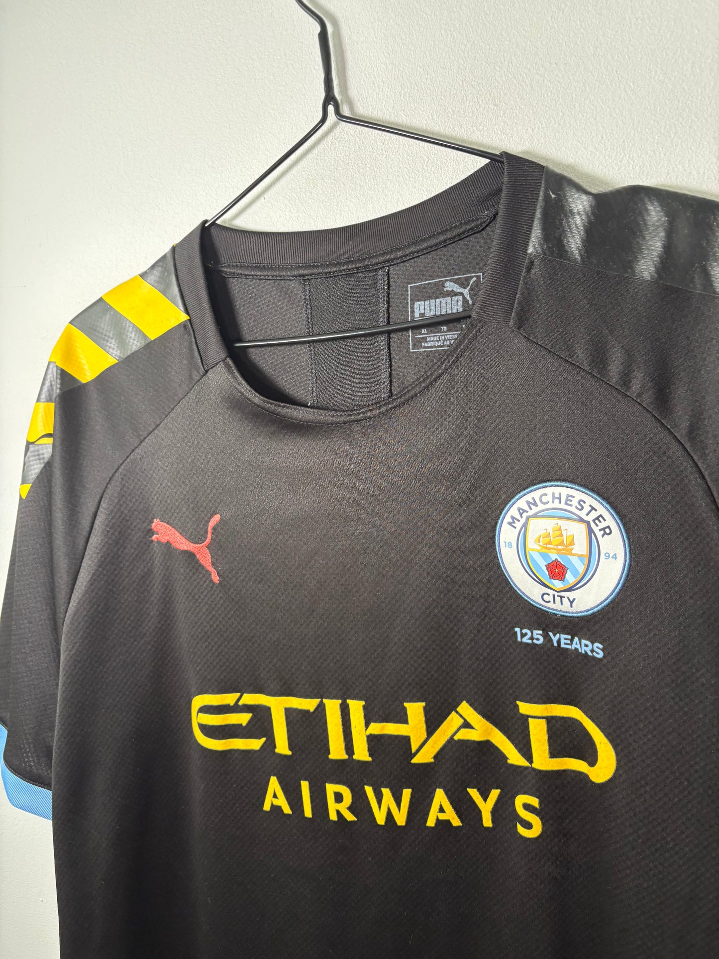 Manchester City Away Shirt 2019/20 Aguero (XL)