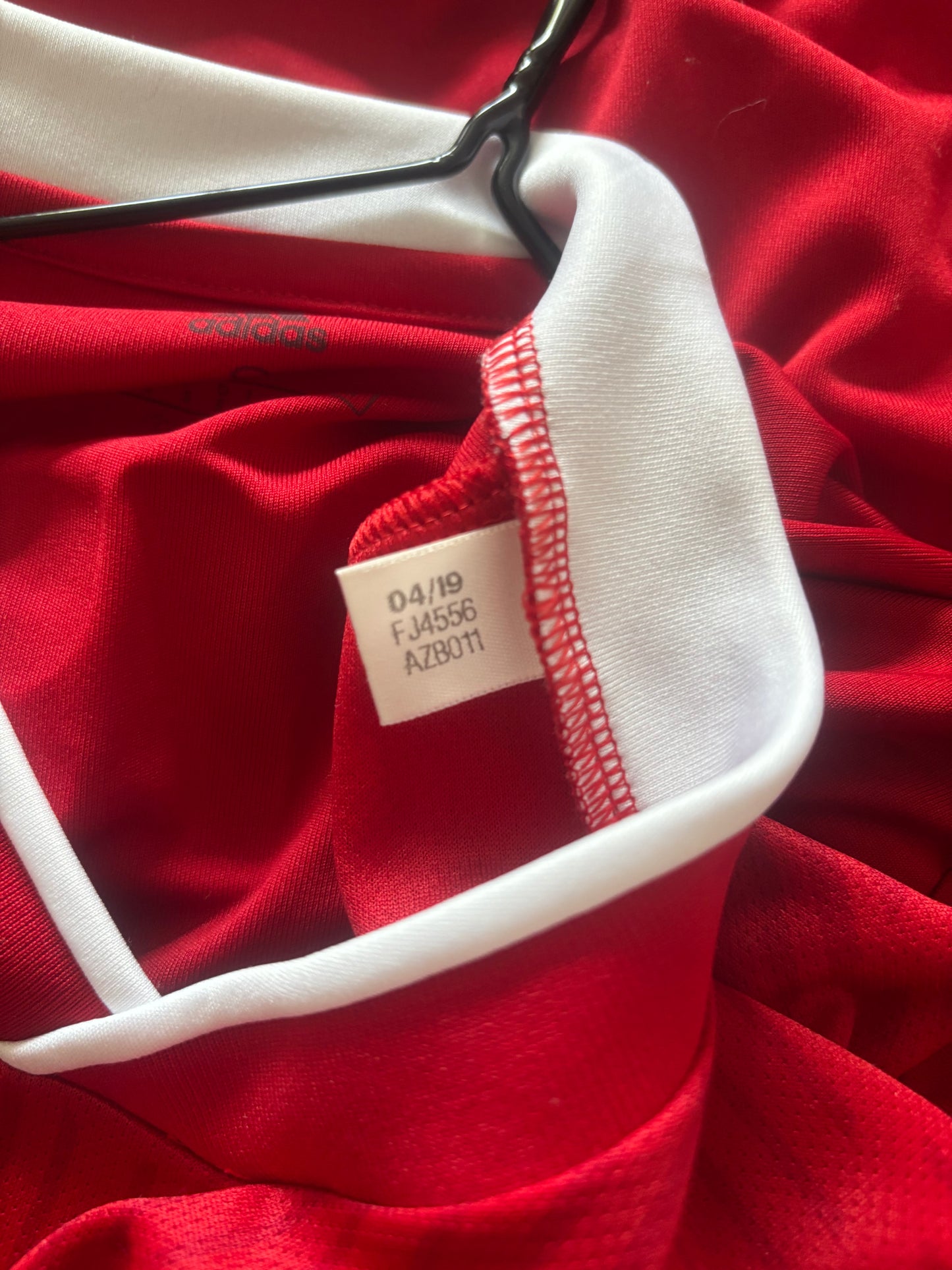 Aberdeen Home Shirt 2019/20 Bryson Signed (S)