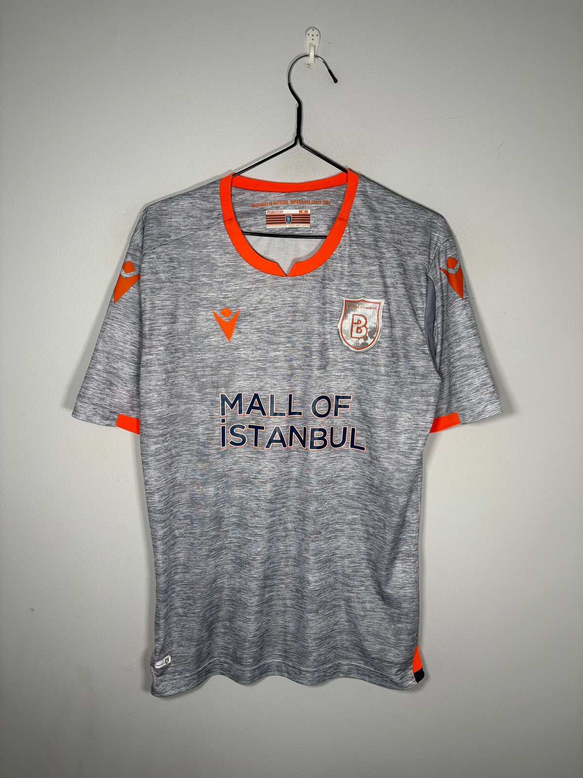 Istanbul Basaksehir Third Shirt 2019/20 (M)