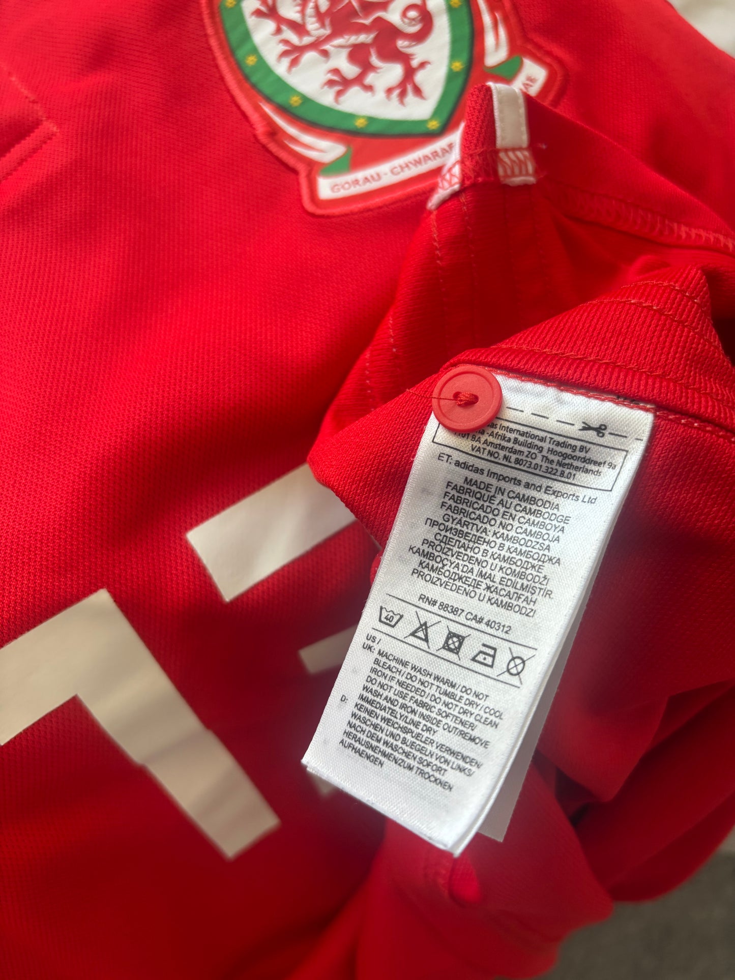 Wales Home Shirt 2018 Declan John (S)