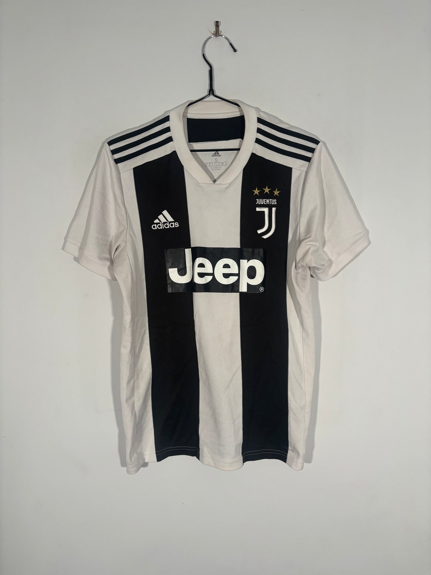 Juventus home shirt 2018/19 Ronaldo (S)