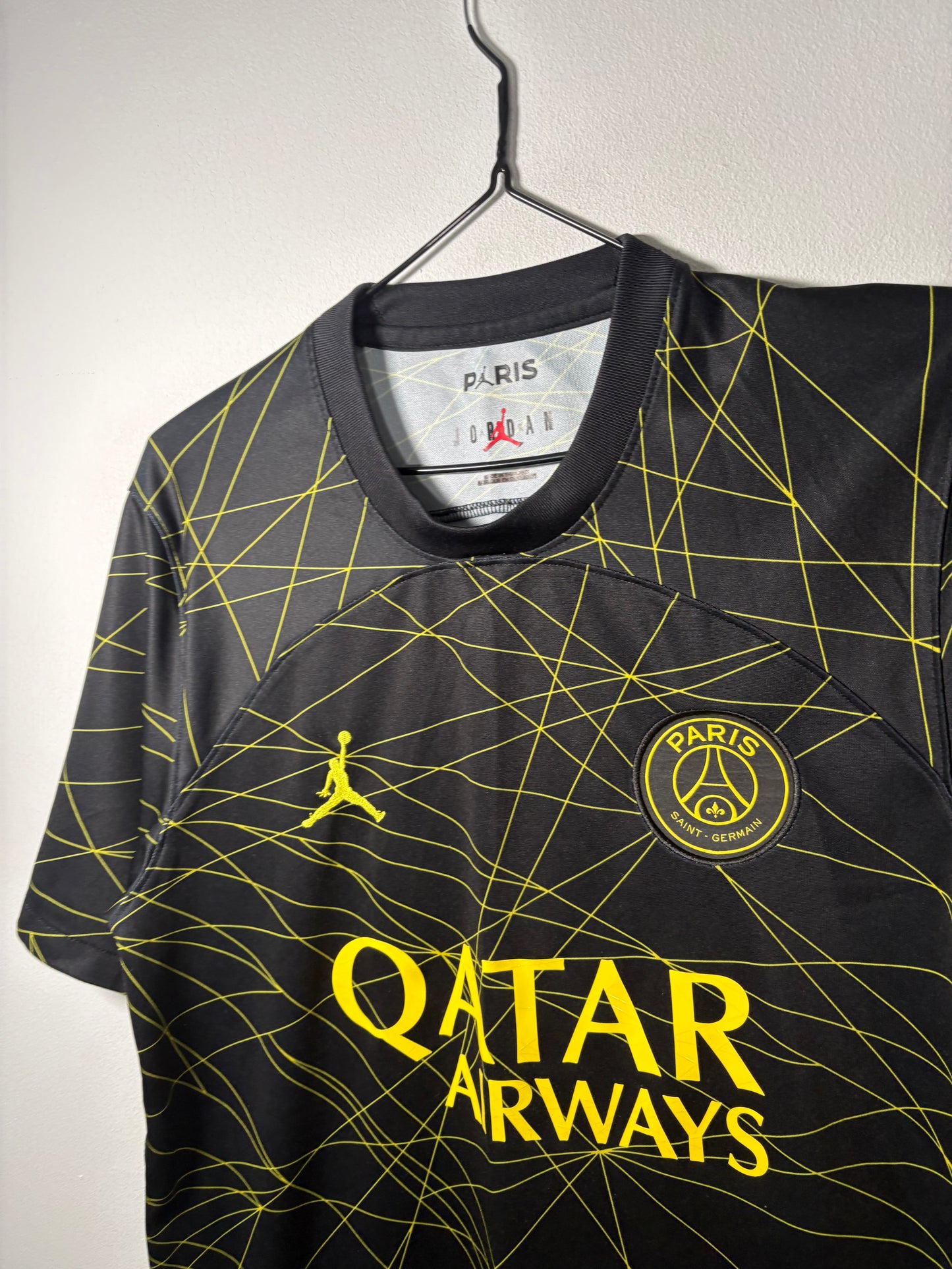 PSG Fourth Shirt 2022/23 (M)