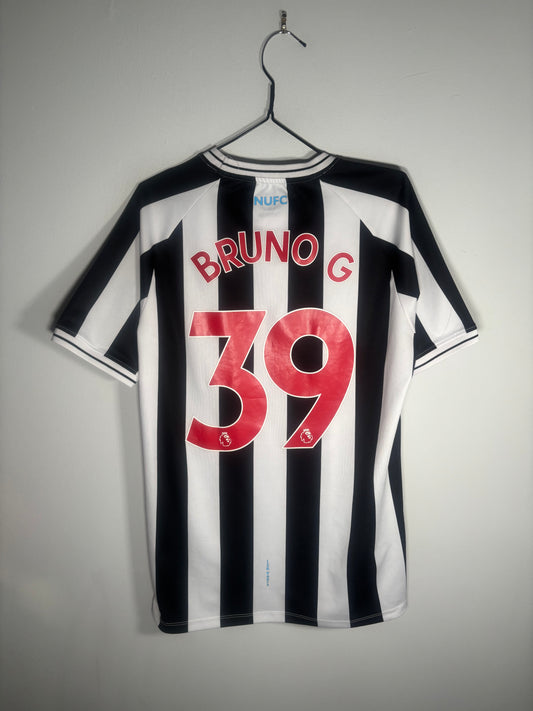Newcastle United Home Shirt 2022/23 Bruno Guimaraes (L)