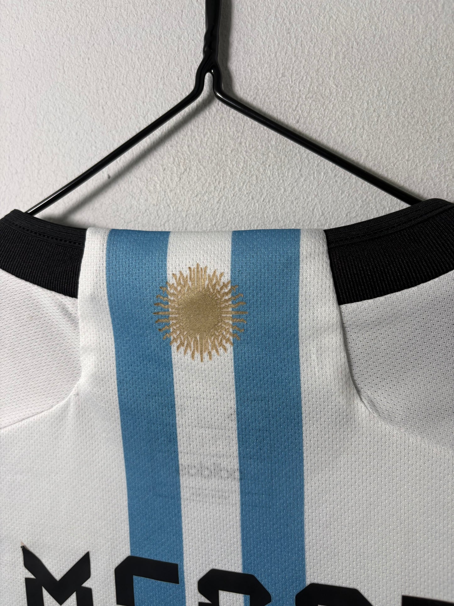 Argentina Home Shirt 2022 Messi (S)
