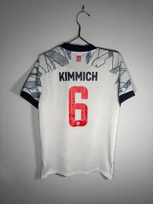 Bayern Munich Third Shirt 2021/22 Kimmich (S)