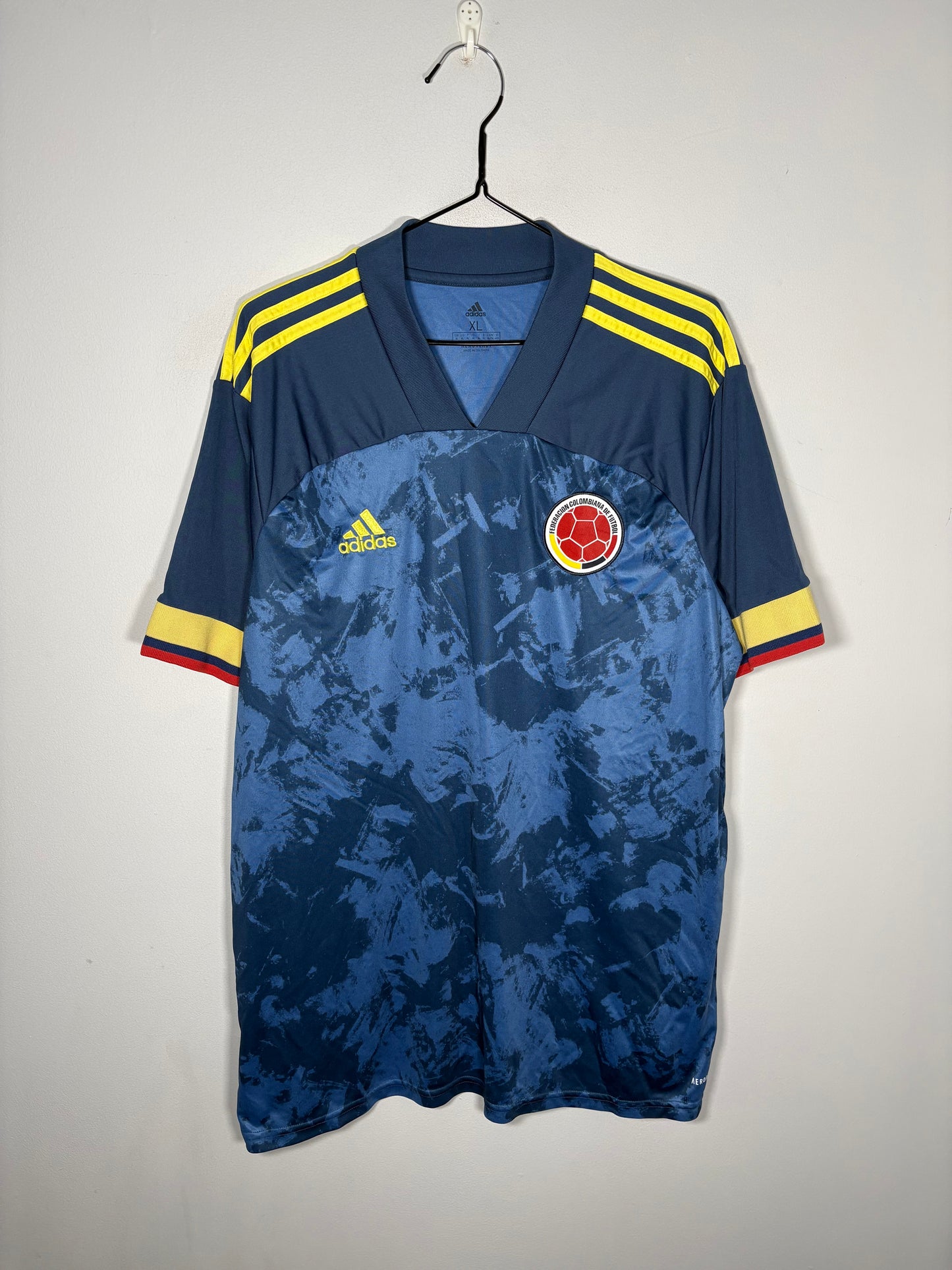 Colombia Away Shirt 2020 (XL)