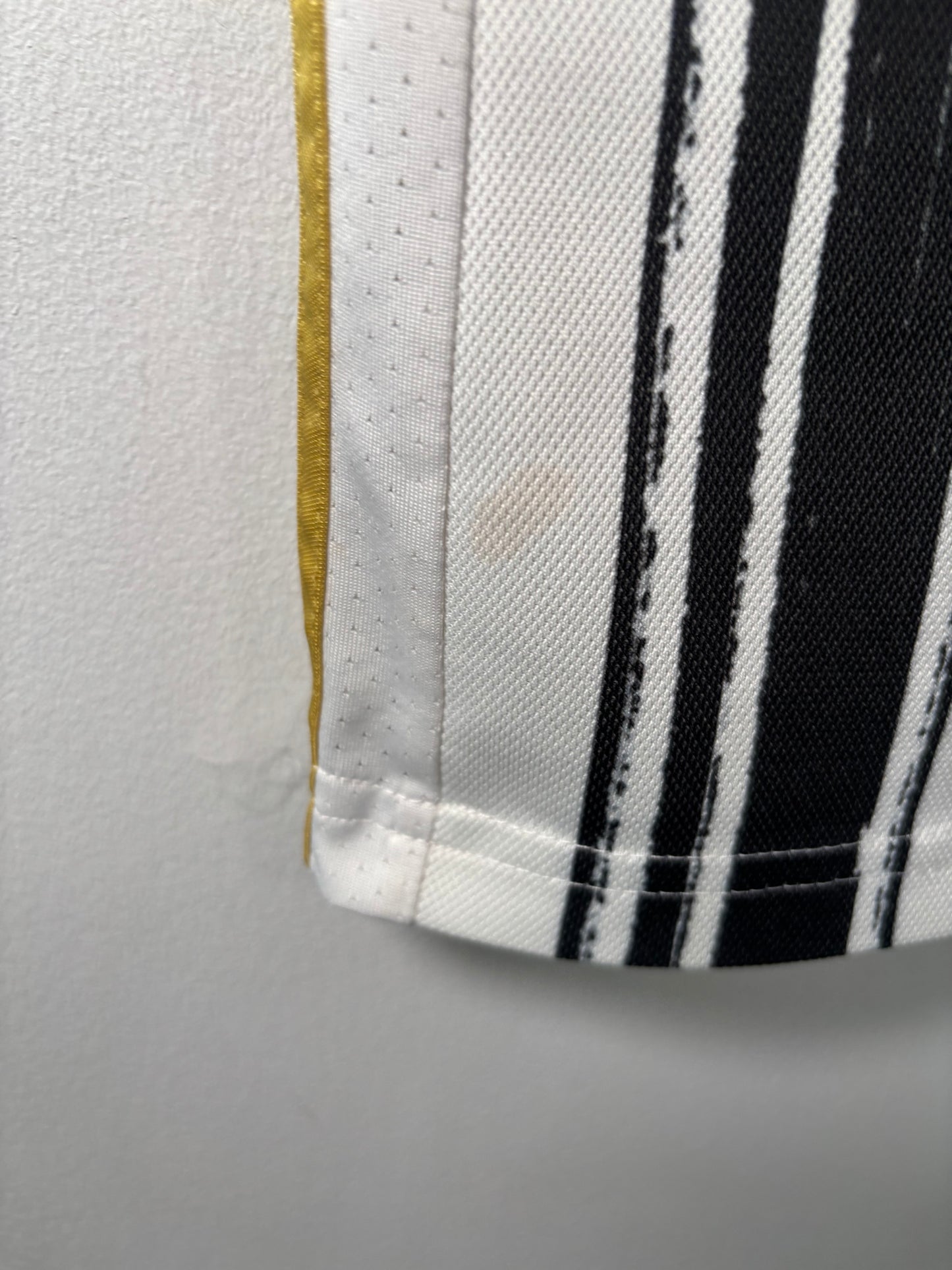 Juventus Home Shirt 2020/21 (M)
