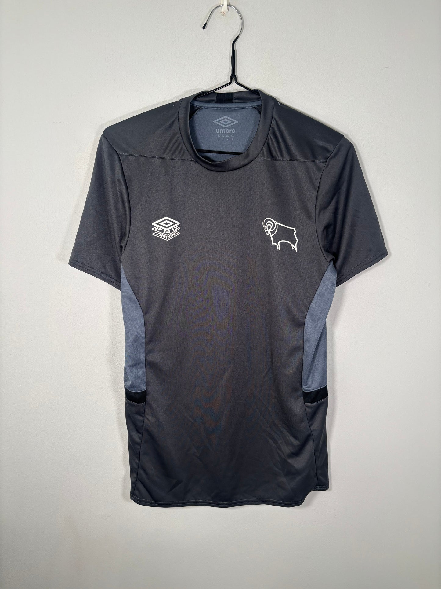 Derby County Training Shirt (S)