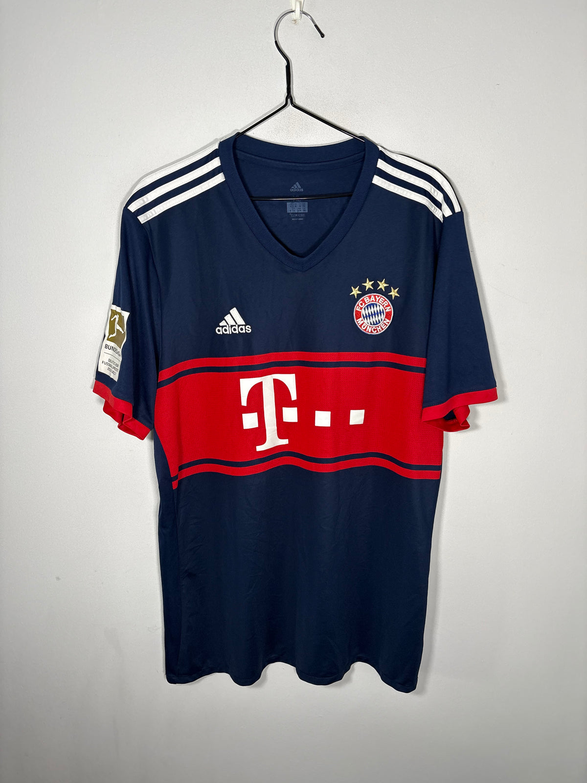 Bayern Munich Away Shirt 2017/18 Sule (XL)