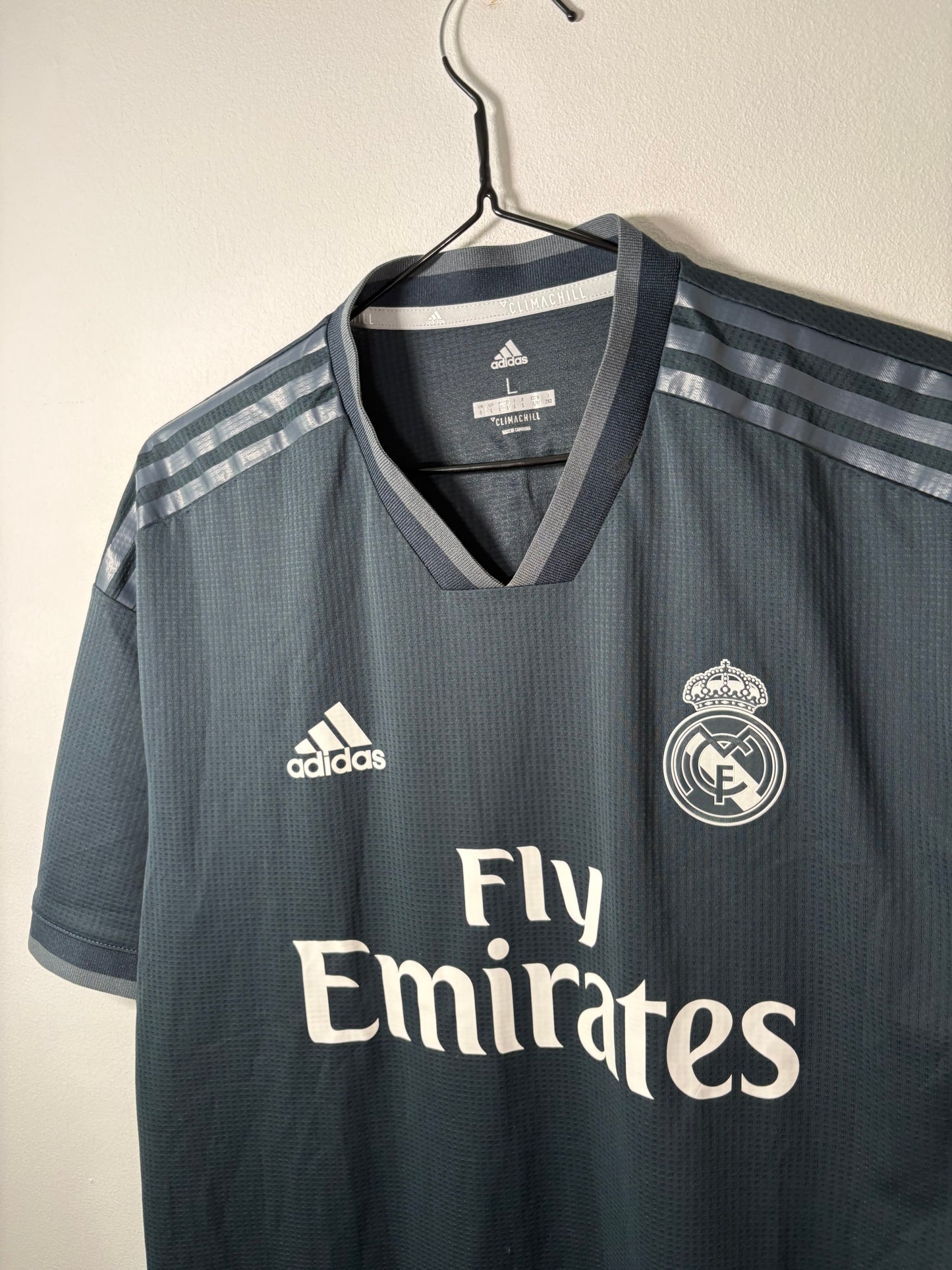 Real Madrid Away Shirt 2018/19 Vini Jr Player Issue (L)